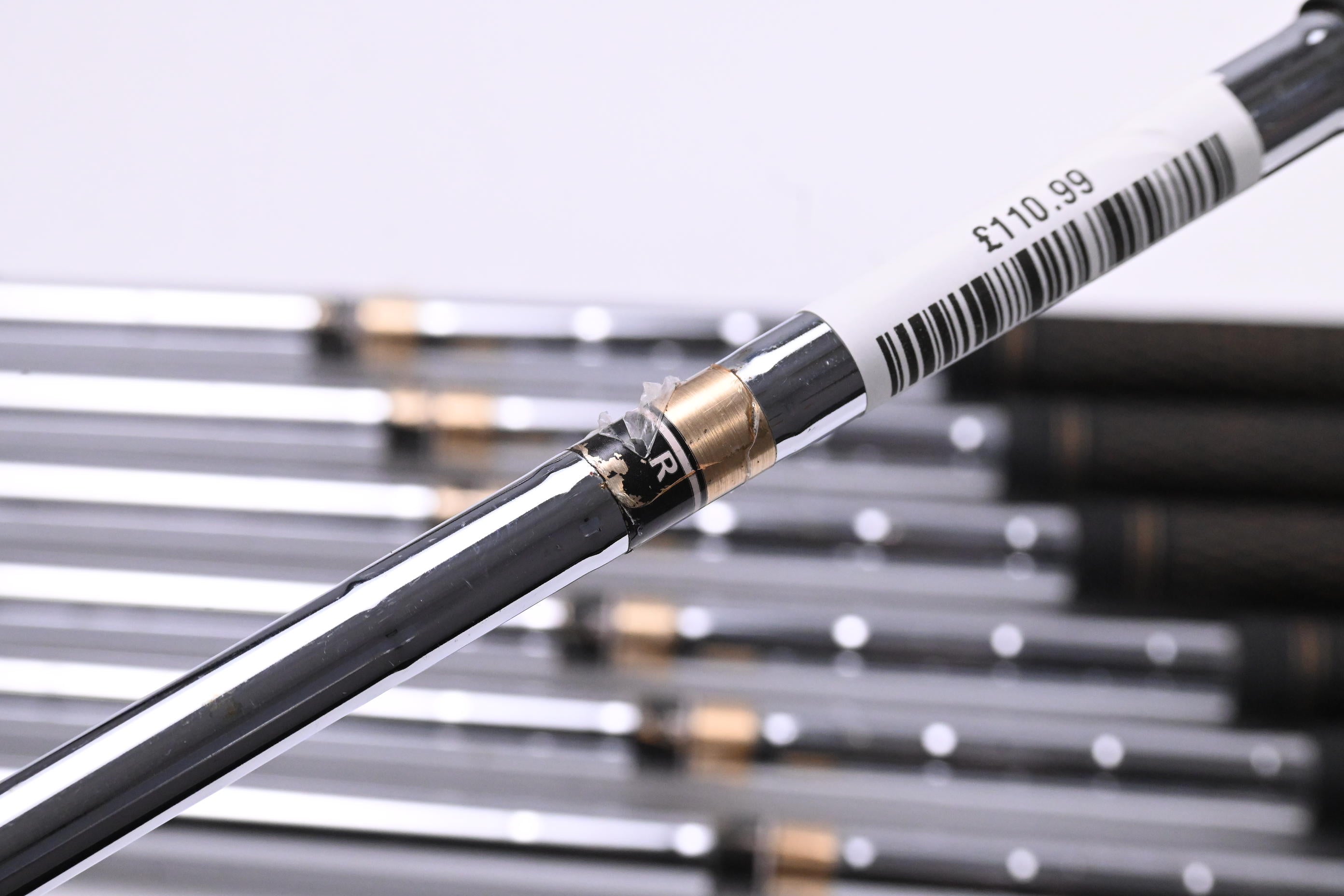 Titleist DCI Gold 981 SL Irons / 3-9i / Regular Flex Release Shafts