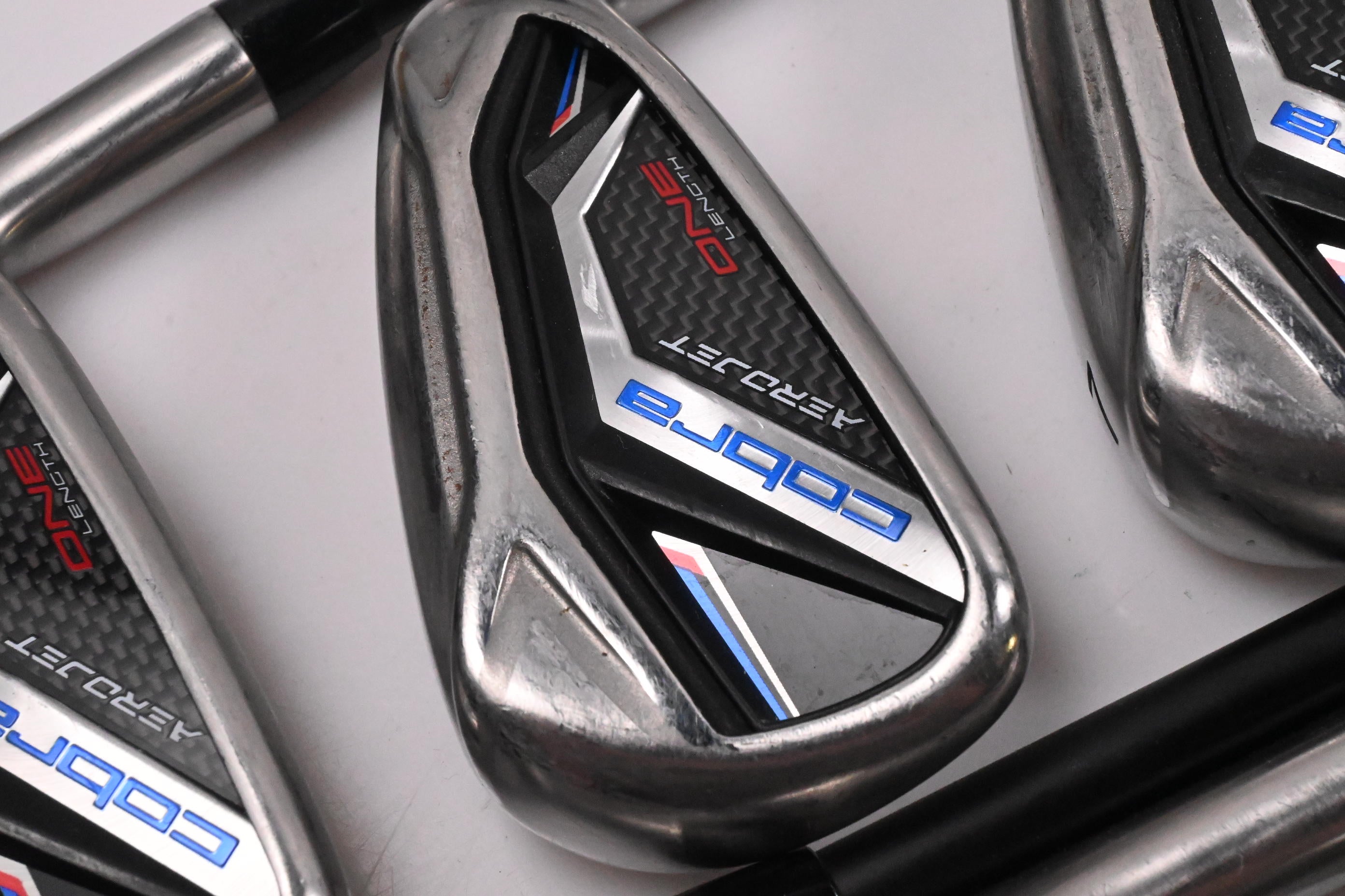 Cobra Aerojet One Length Irons / 5-PW+GW / Regular Flex KBS PGI 75 Shafts