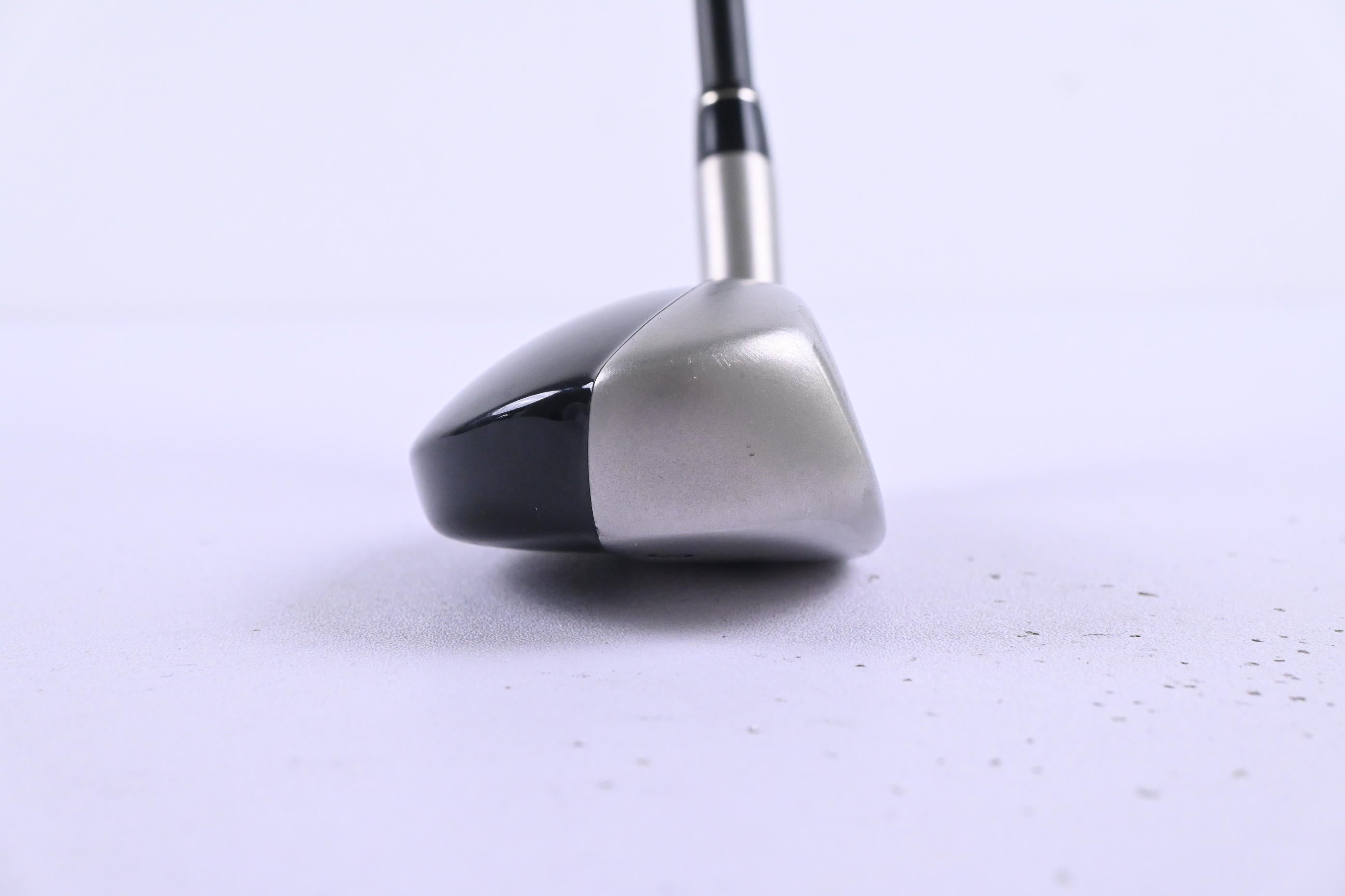 Taylormade Rescue Mid #3 Hybrid / 19 Degree / Regular Flex Taylormade Ultralite