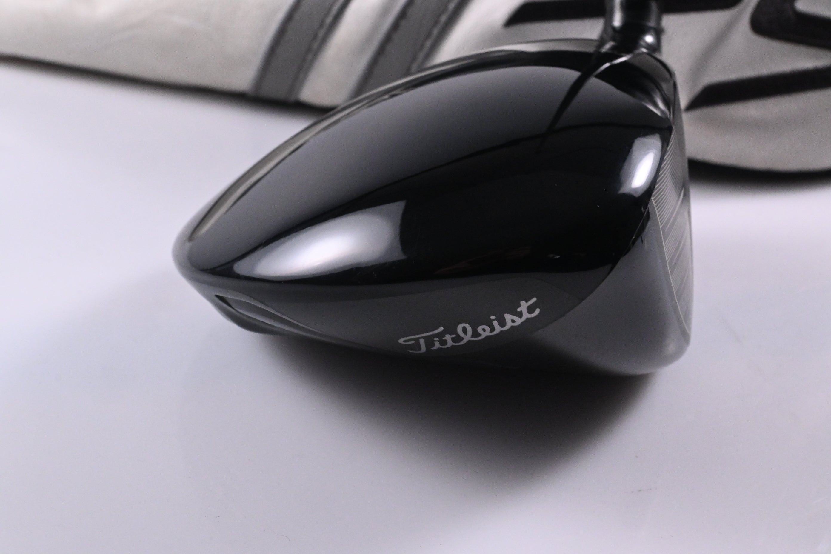 Titleist TSi3 Driver / 8 Degree / X-Flex HZRDUS Smoke Black RDX 60 Shaft