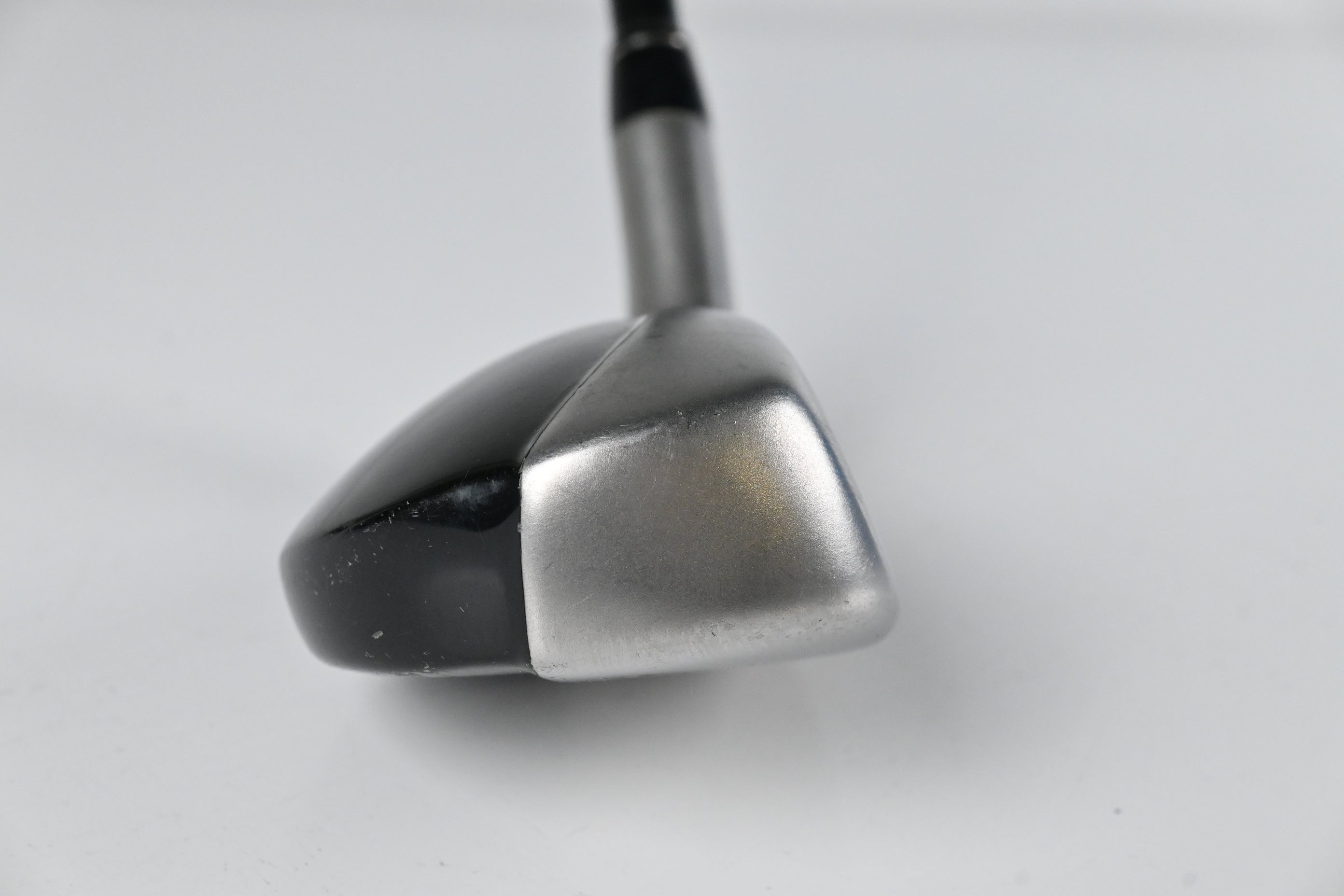 Taylormade Rescue Mid #3 Hybrid / 19 Degree / Stiff Flex Taylormade UG65 Shaft
