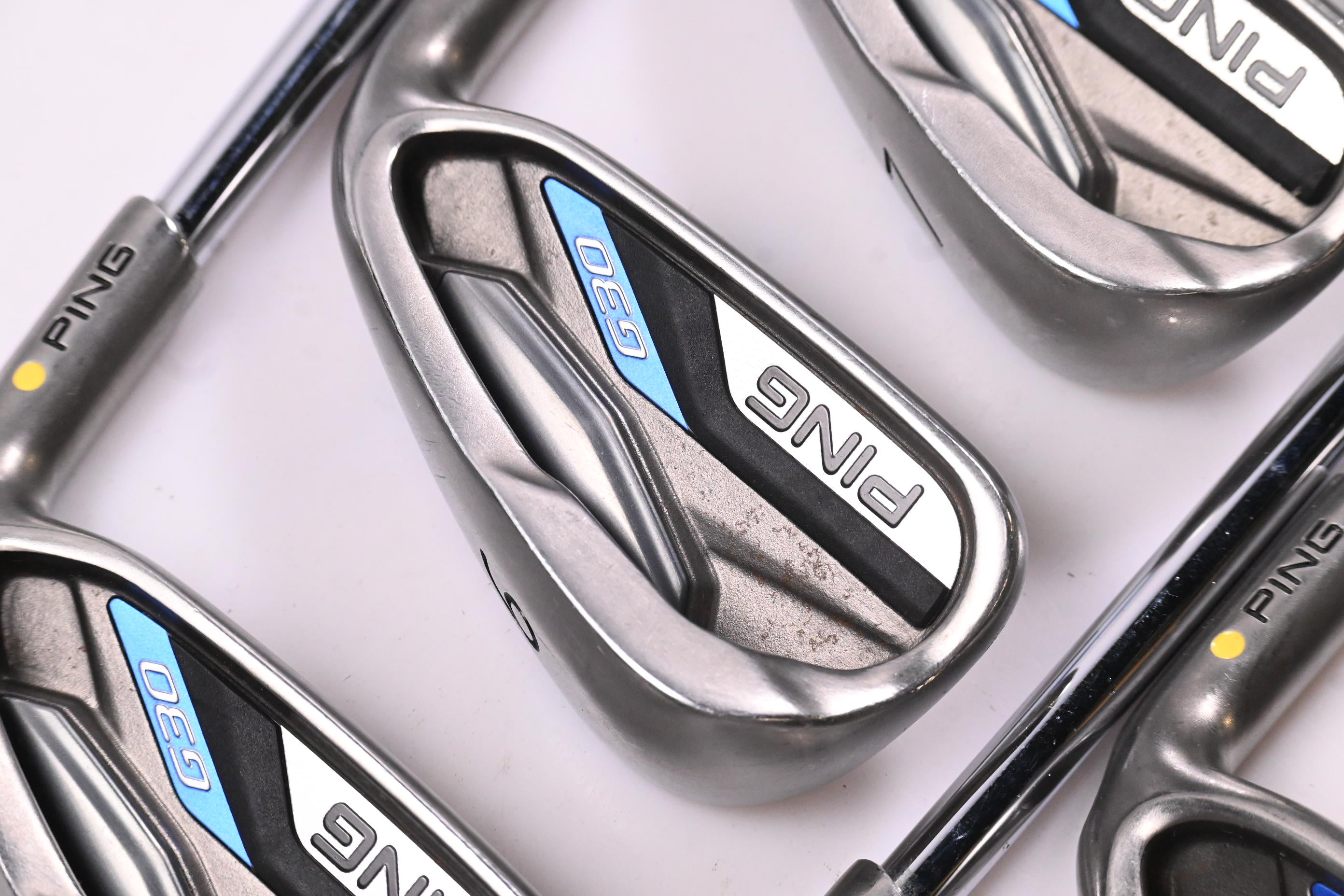 Ping G30 Irons / 5-PW+GW+SW / Yellow Dot / Regular Flex Ping CFS Distance Shafts