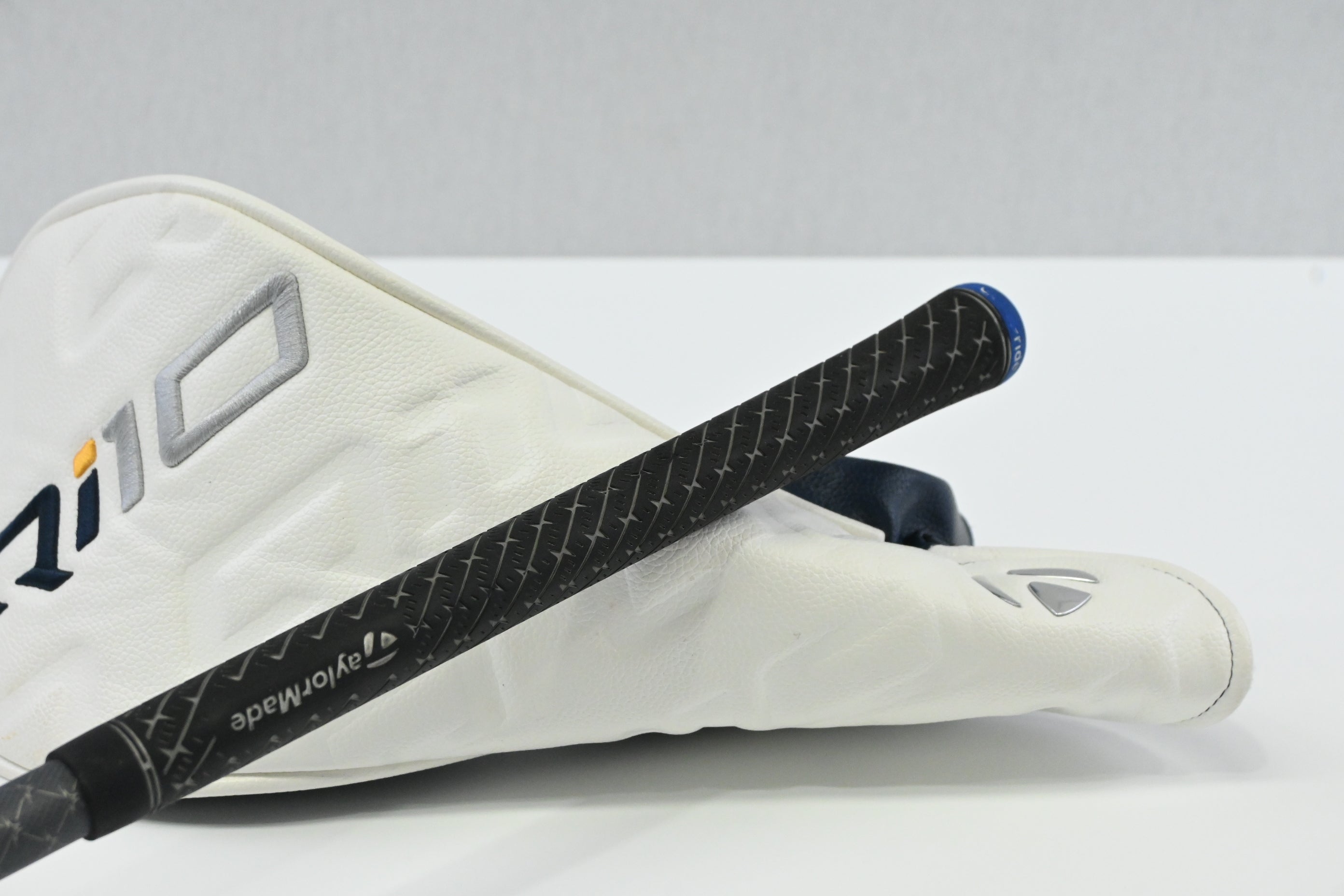 Taylormade Qi10 LS Driver / 9 Degree / Stiff Flex Tensei AV Black 65 Shaft