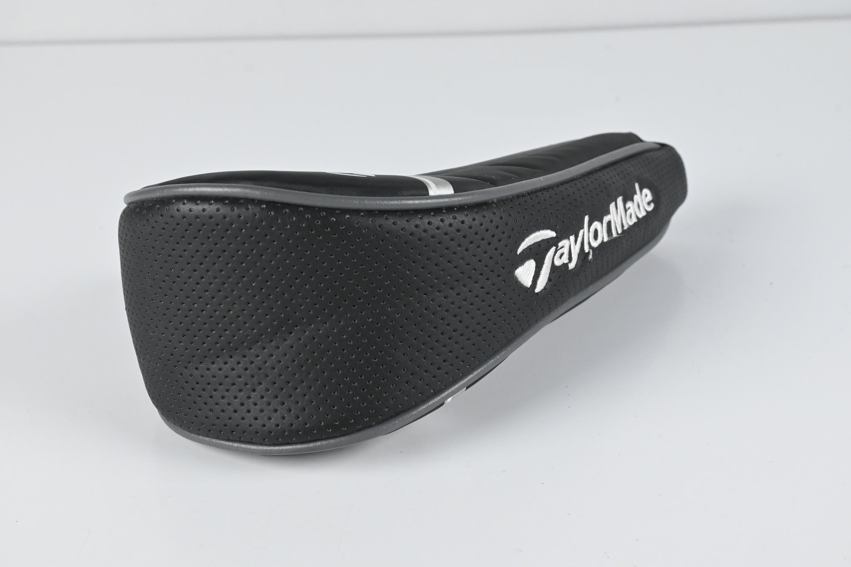 Taylormade RBZ Stage 2 #3 Hybrid / 19 Degree / Regular Flex Rocketfuel 65 Shaft