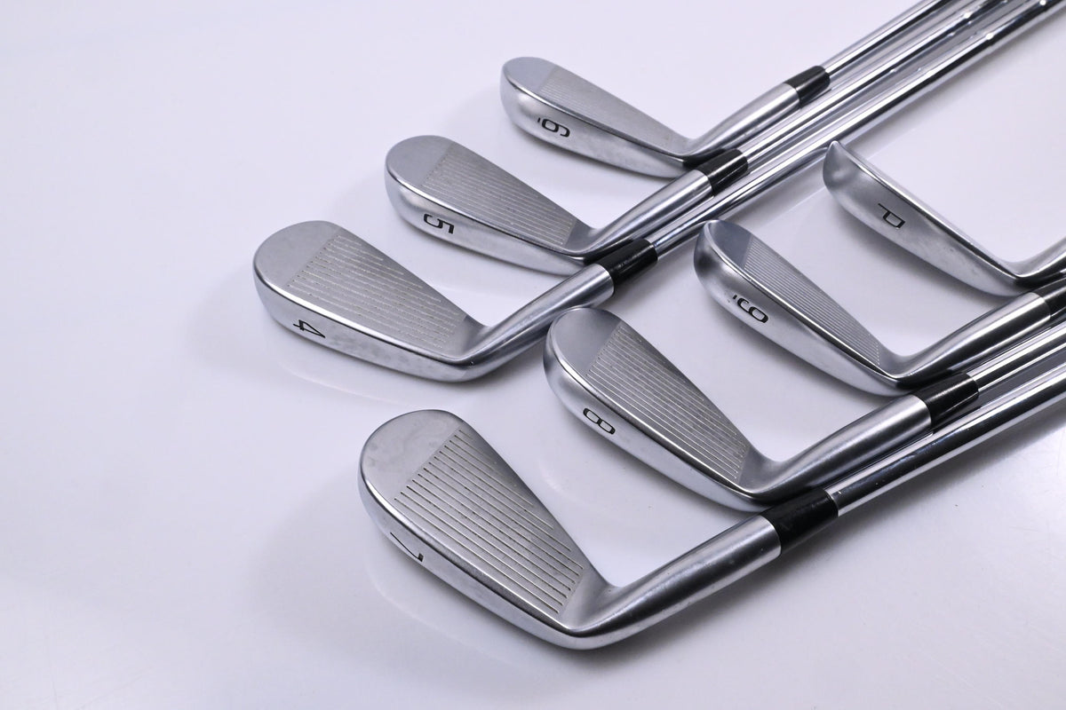 Mizuno JPX 921 Tour Irons / 4-PW / X-Flex Dynamic Gold 120 X100 Shafts