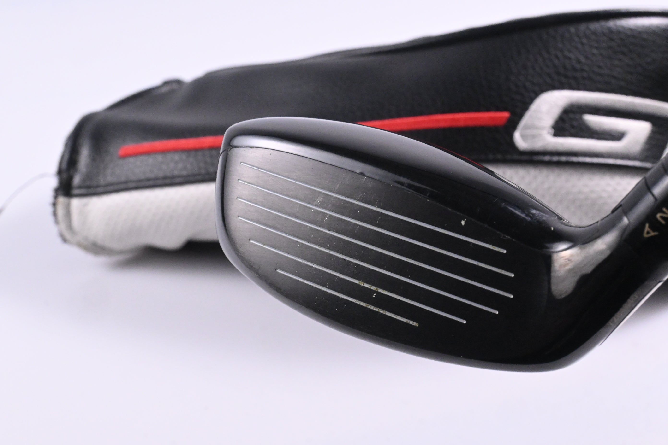 Titleist GT2 #4 Hybrid / 21 Degree / Stiff Flex Hzrdus Gen5 Black 80 Shaft