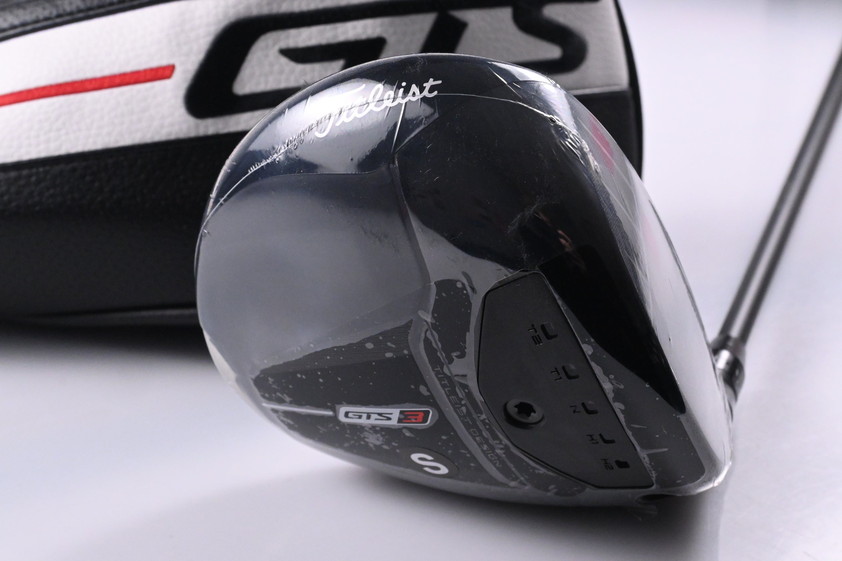 Titleist GTS3 Driver / 9 Degree / Stiff Flex Project X Titan Black 60 Shaft
