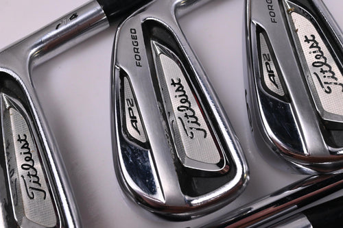 Titleist 714 AP2 Irons / 4-PW / Stiff Flex Dynamic Gold S300 Shafts