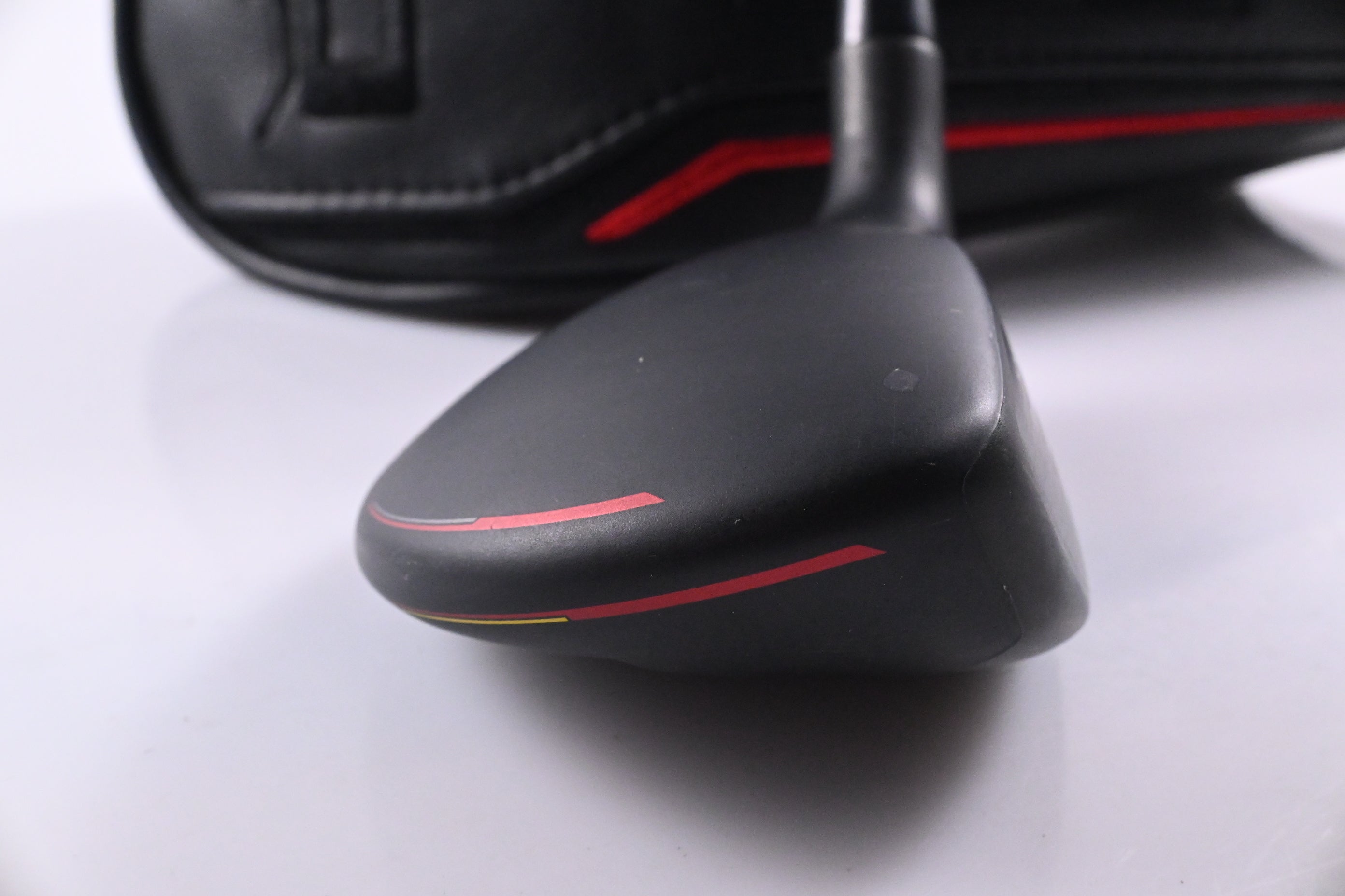 Cobra  Air-X 2.0 #4 Hybrid / 22 Degree / Regular Flex Ultralite 50 Shaft