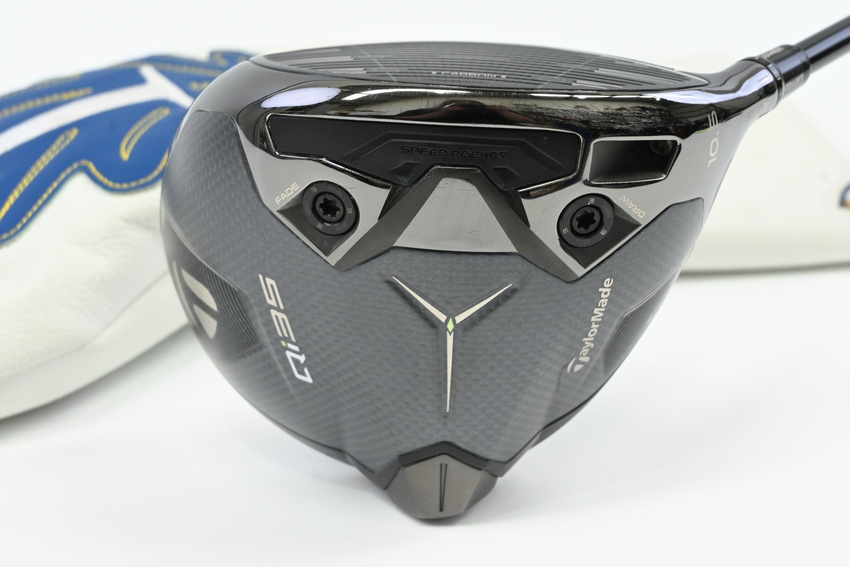 Taylormade Qi35 LS Driver / 10.5 Degree / X-Flex HZRDUS Gen4 Black 60 Shaft