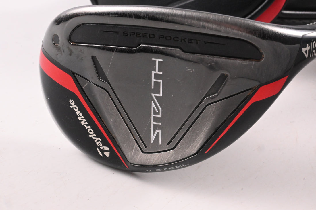 Taylormade Stealth #4 Hybrid / 22 Degree / Regular Flex Fujikura Ventus Red 6