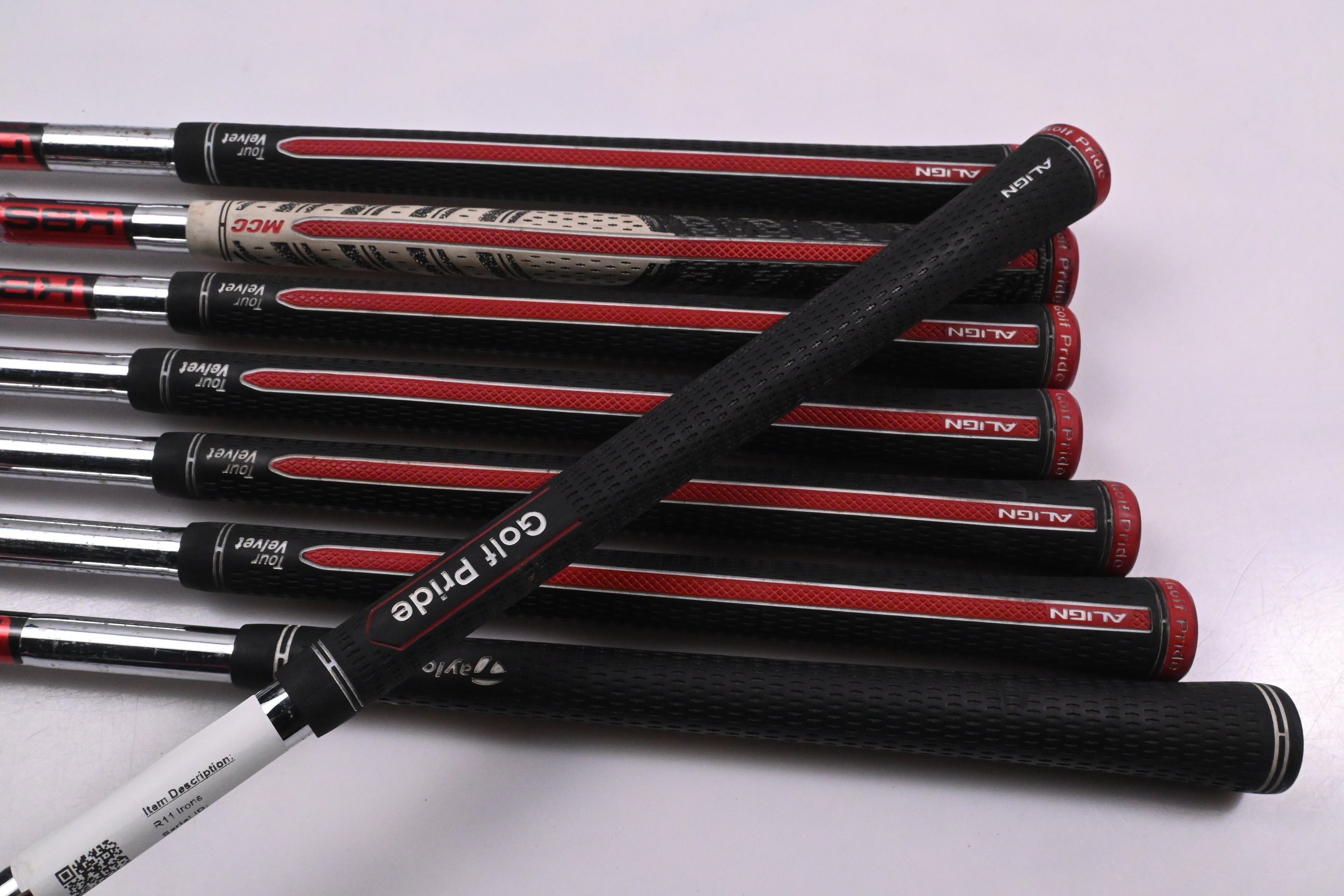 Taylormade R11 Irons / 5-PW+GW+SW / Regular Flex KBS Tour 90 Shaft
