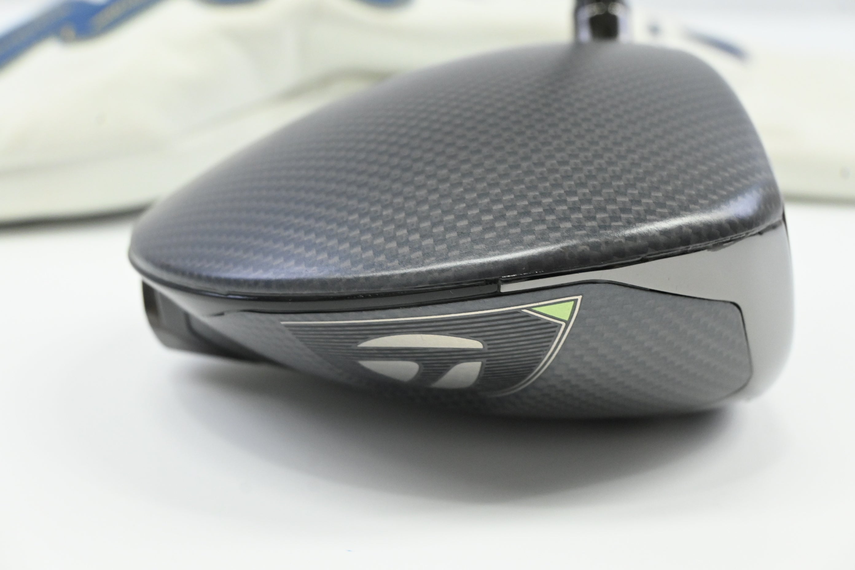 Taylormade Qi35 LS Driver / 10.5 Degree / X-Flex HZRDUS Gen4 Black 60 Shaft