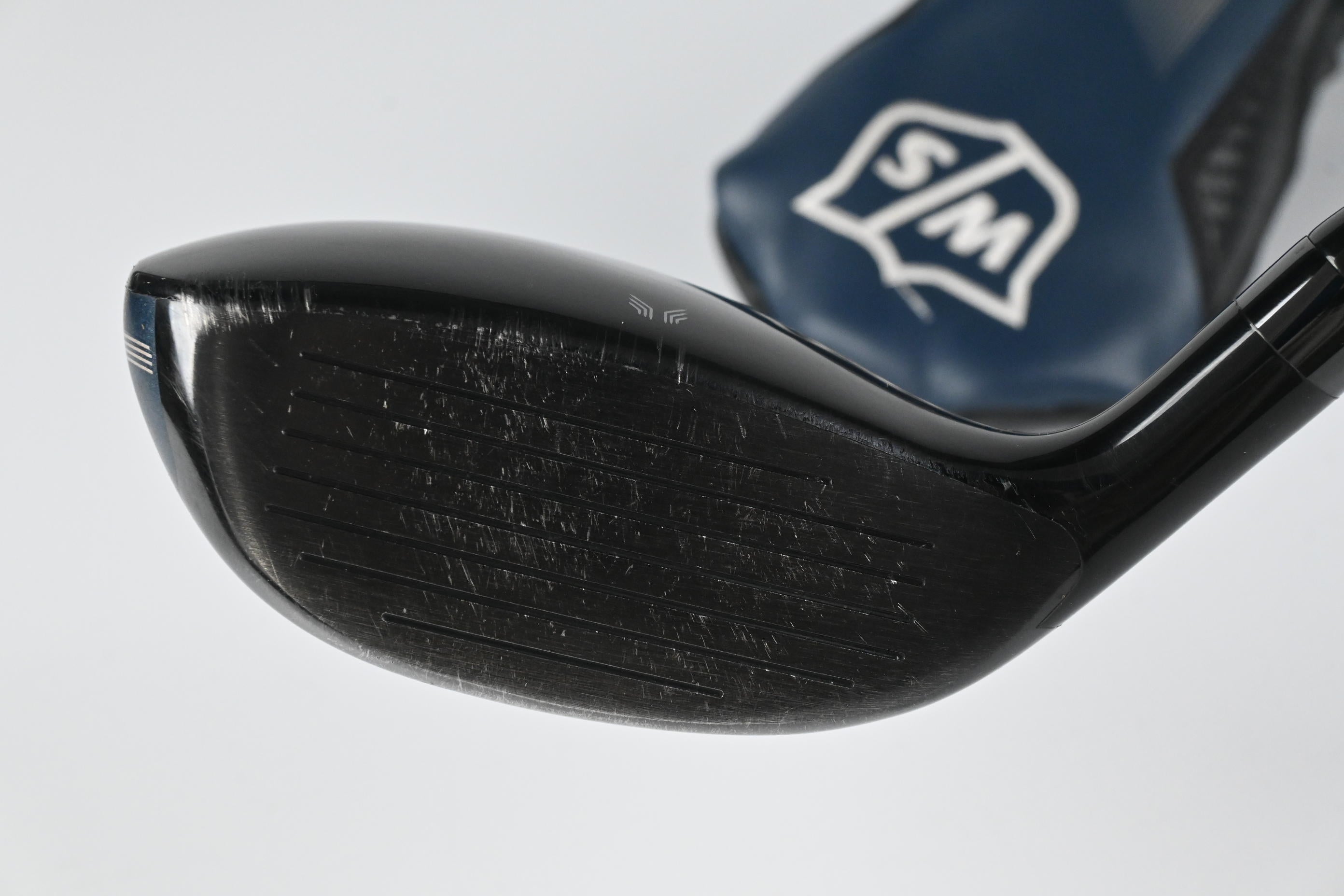 Wilson D9 #3 Hybrid / 19 Degree / Regular Flex Tensei AV White 60 Shaft