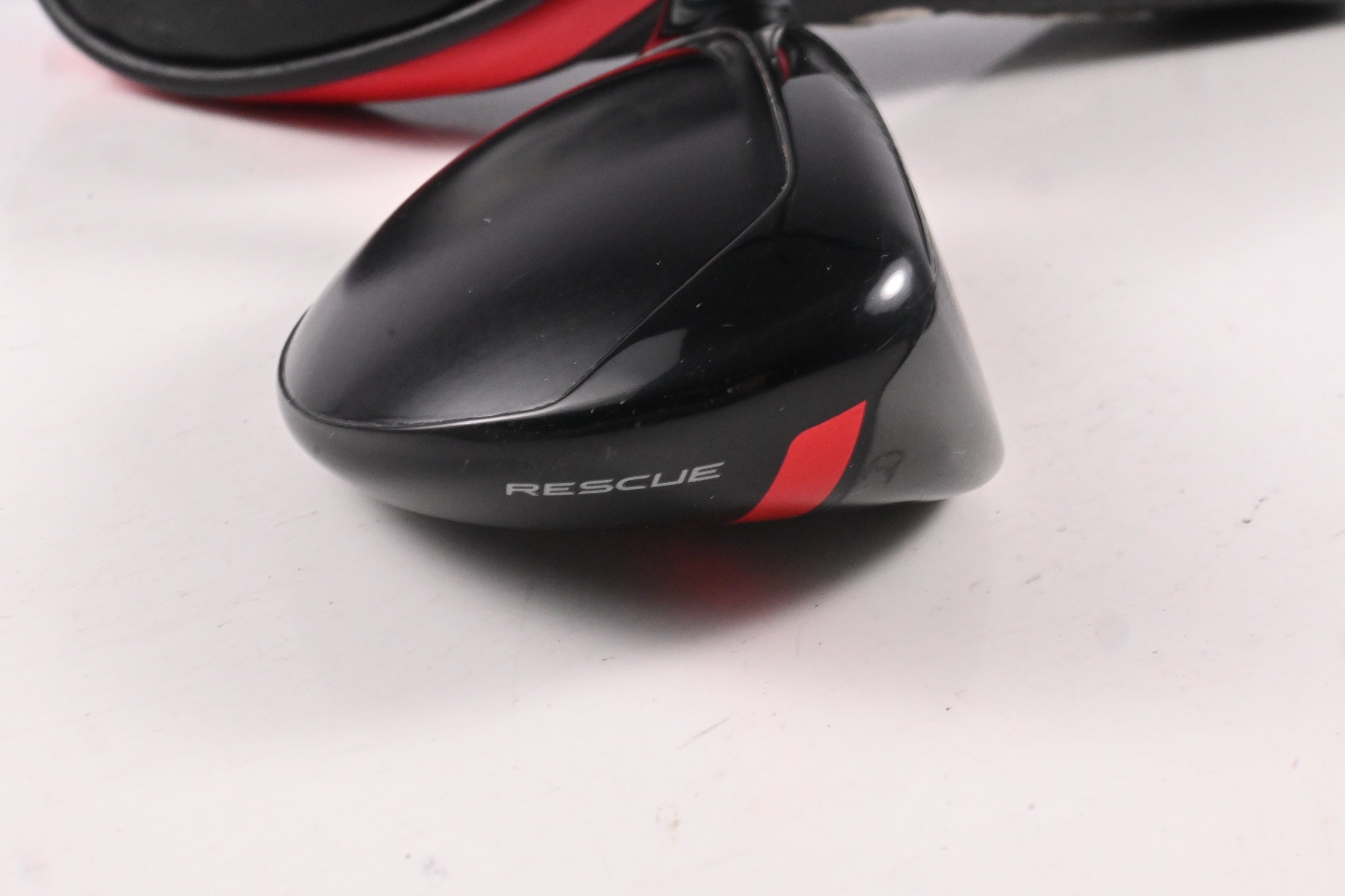 Taylormade Stealth #4 Hybrid / 22 Degree / Regular Flex Fujikura Ventus Red 6