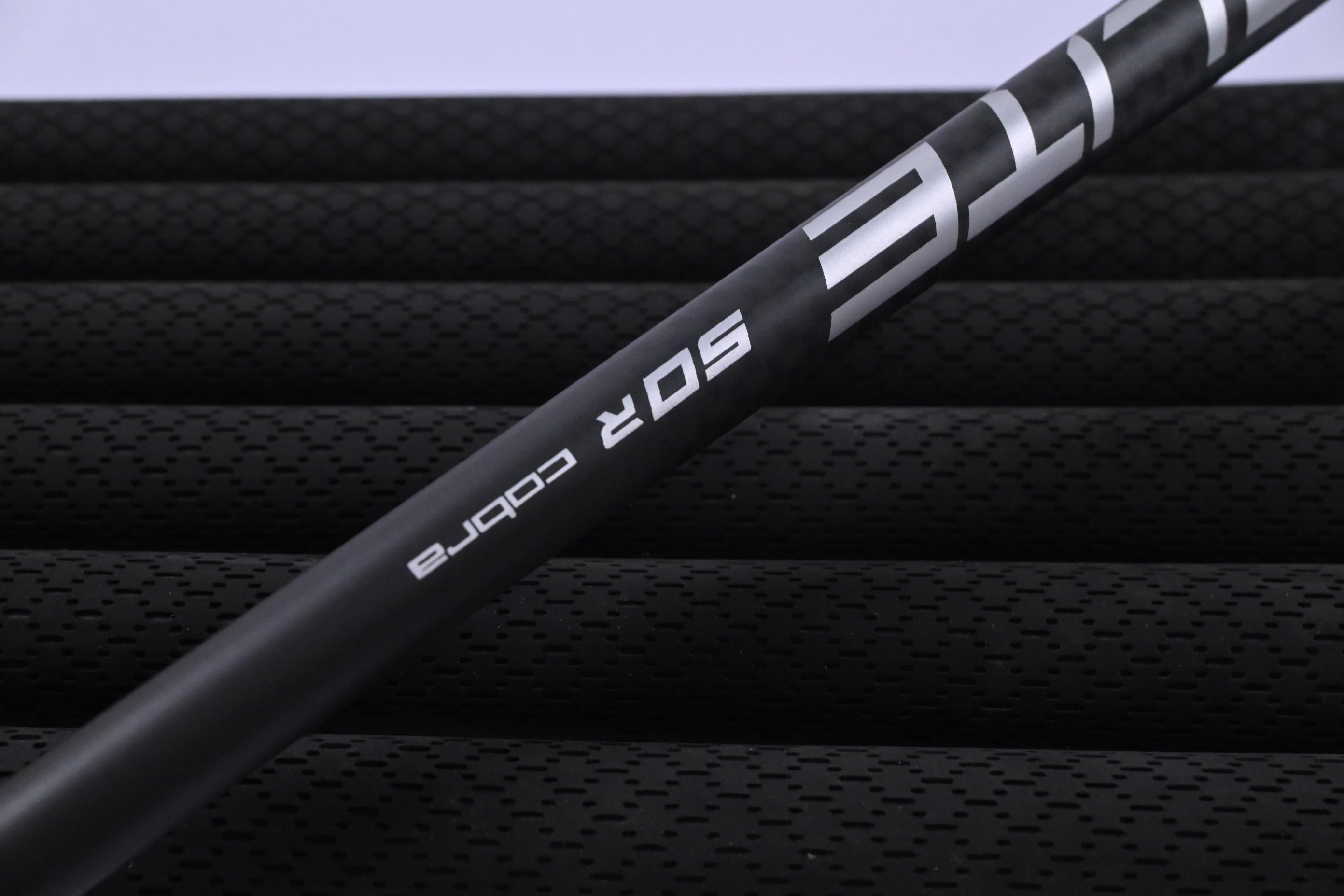 Cobra Air-X Irons / 5-SW / Regular Flex UltraLite 50 Shafts