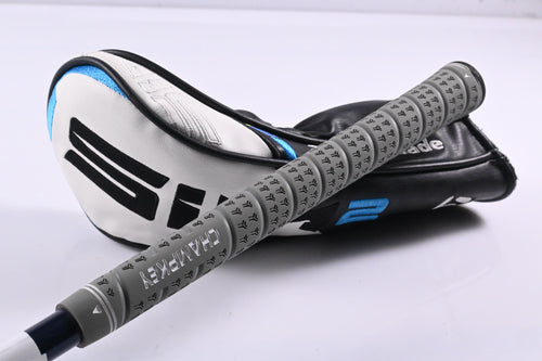 Taylormade SIM2 Max #5 Wood / 18 Degree / Stiff Flex Fujikura Ventus Blue 6