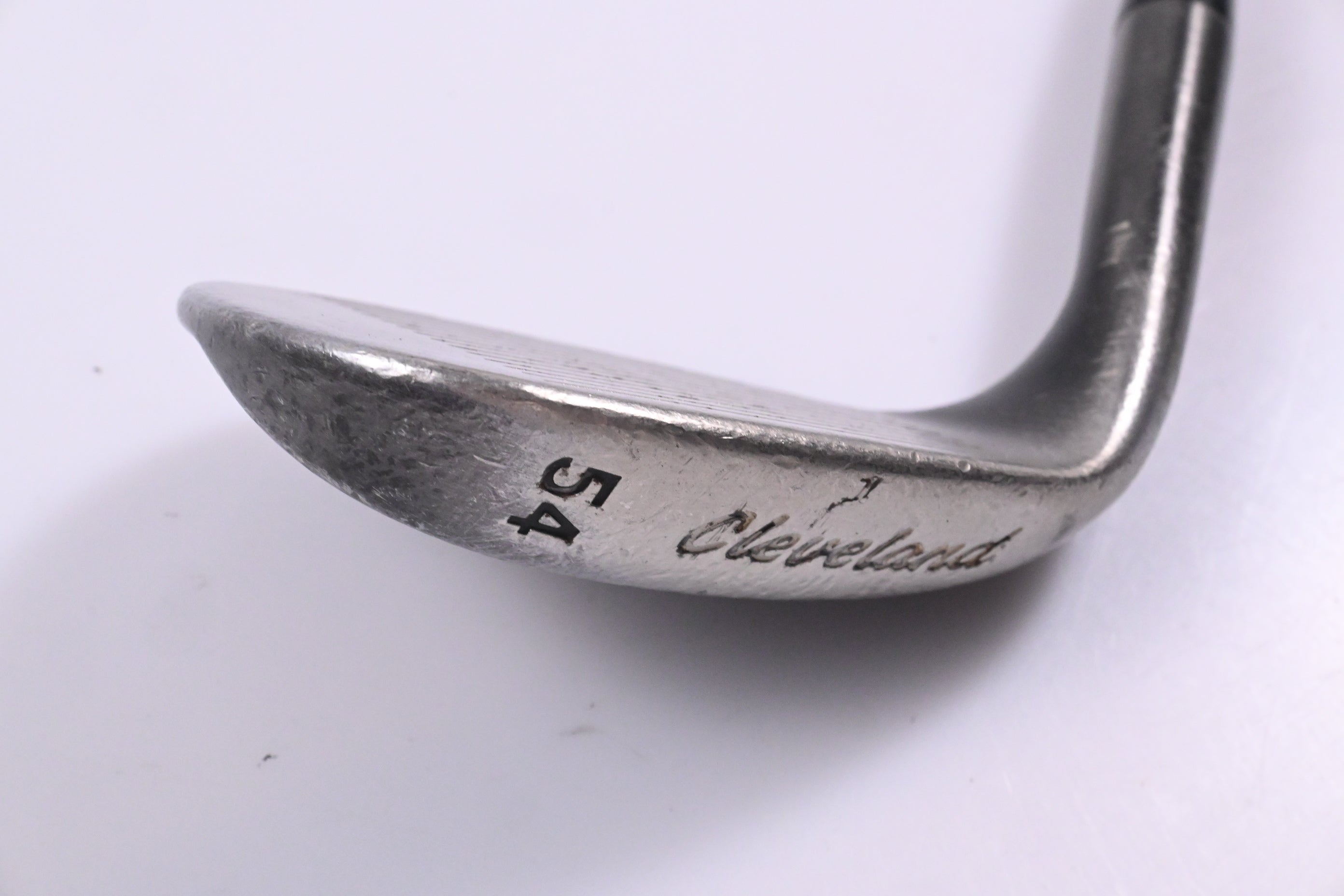 Cleveland CG10 Sand Wedge / 54 Degree / Wedge Flex Dynamic Gold Shaft