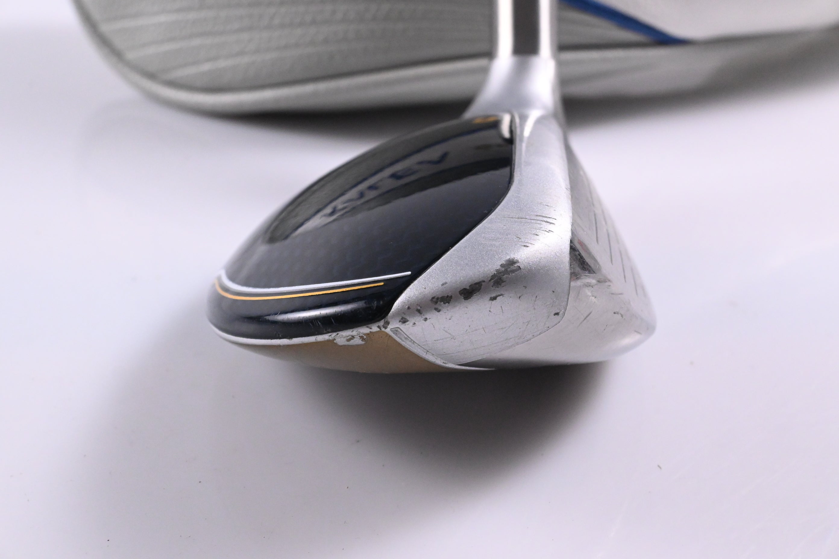 Ladies Taylormade Kalea Gold #6 Hybrid / 31 Degree / Ladies Flex Kalea Gold 40