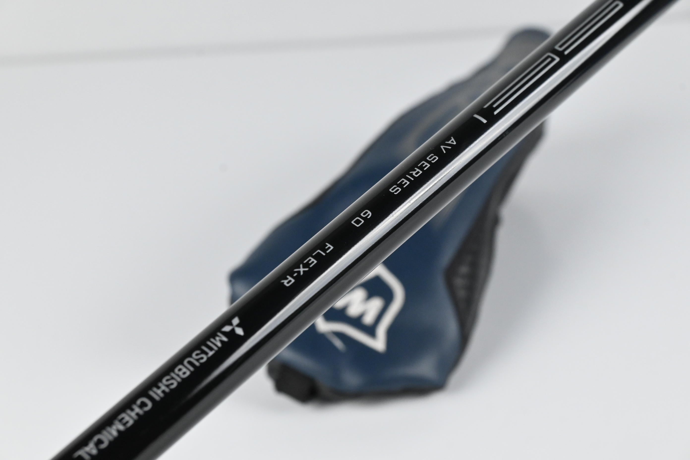 Wilson D9 #3 Hybrid / 19 Degree / Regular Flex Tensei AV White 60 Shaft