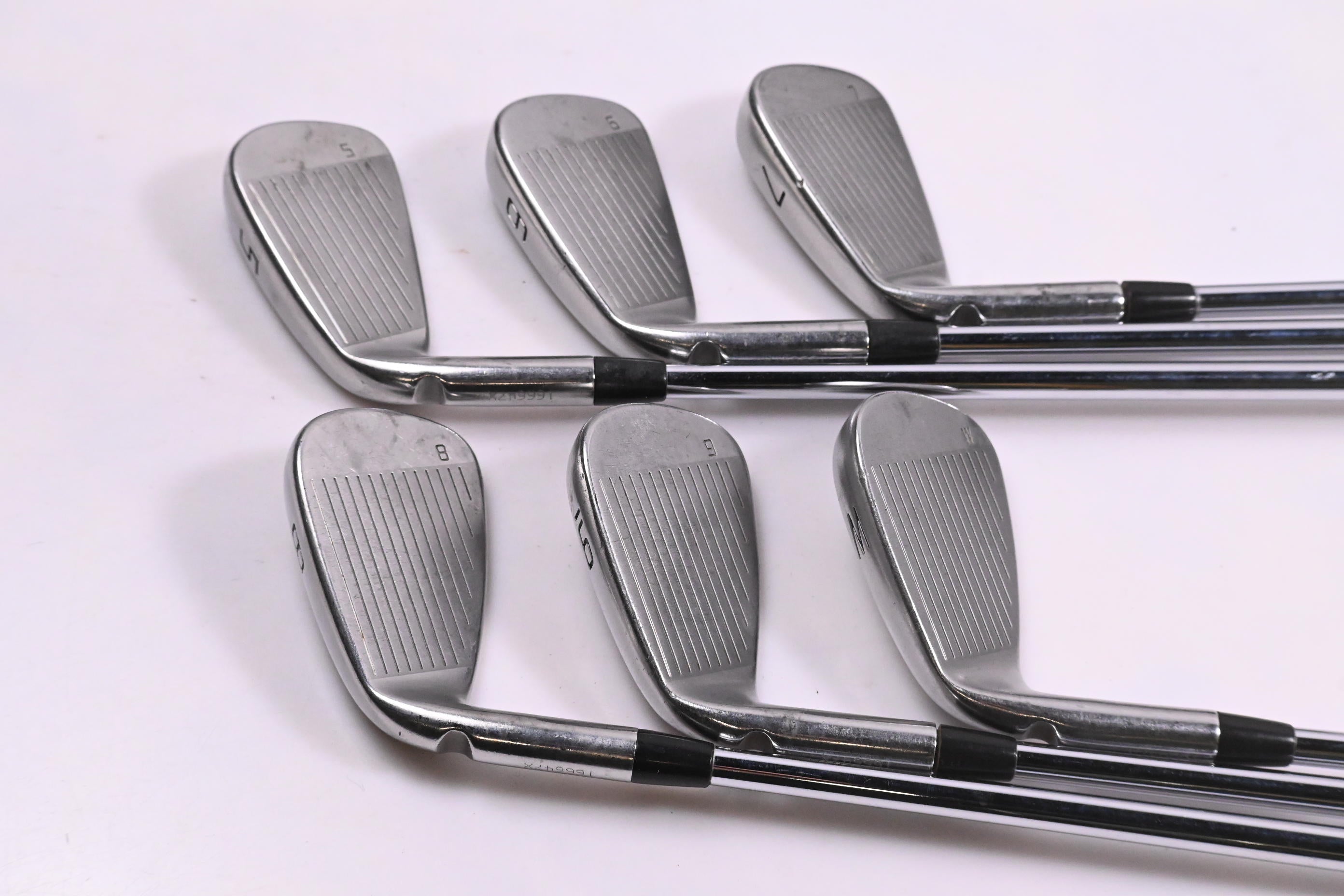 Ping i-Series E1 Irons / 5-PW / Blue Dot / Regular Flex Project X Shafts