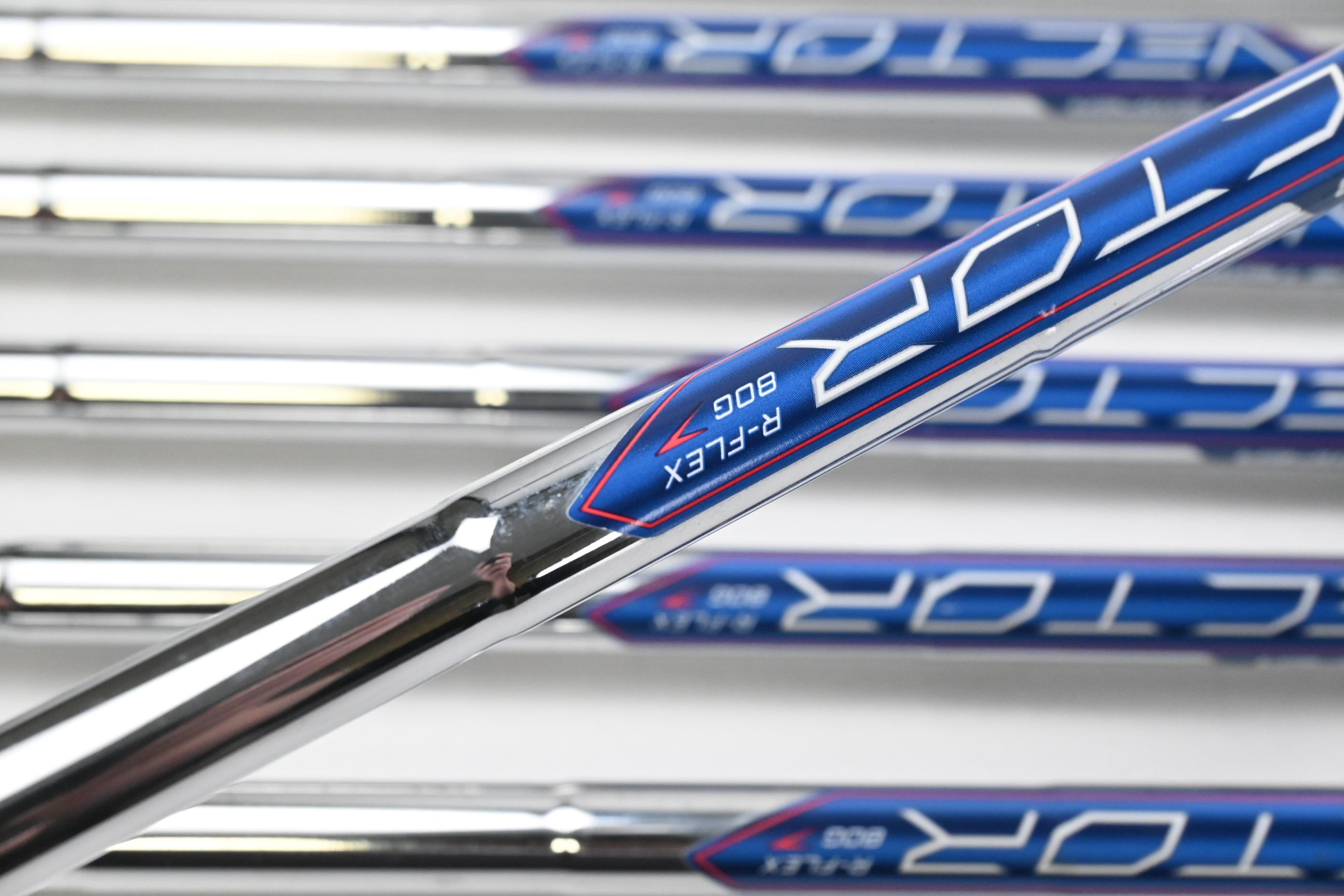 Callaway Elyte X Irons / 5-PW+SW / Regular Flex True Temper Vector 80 Shafts