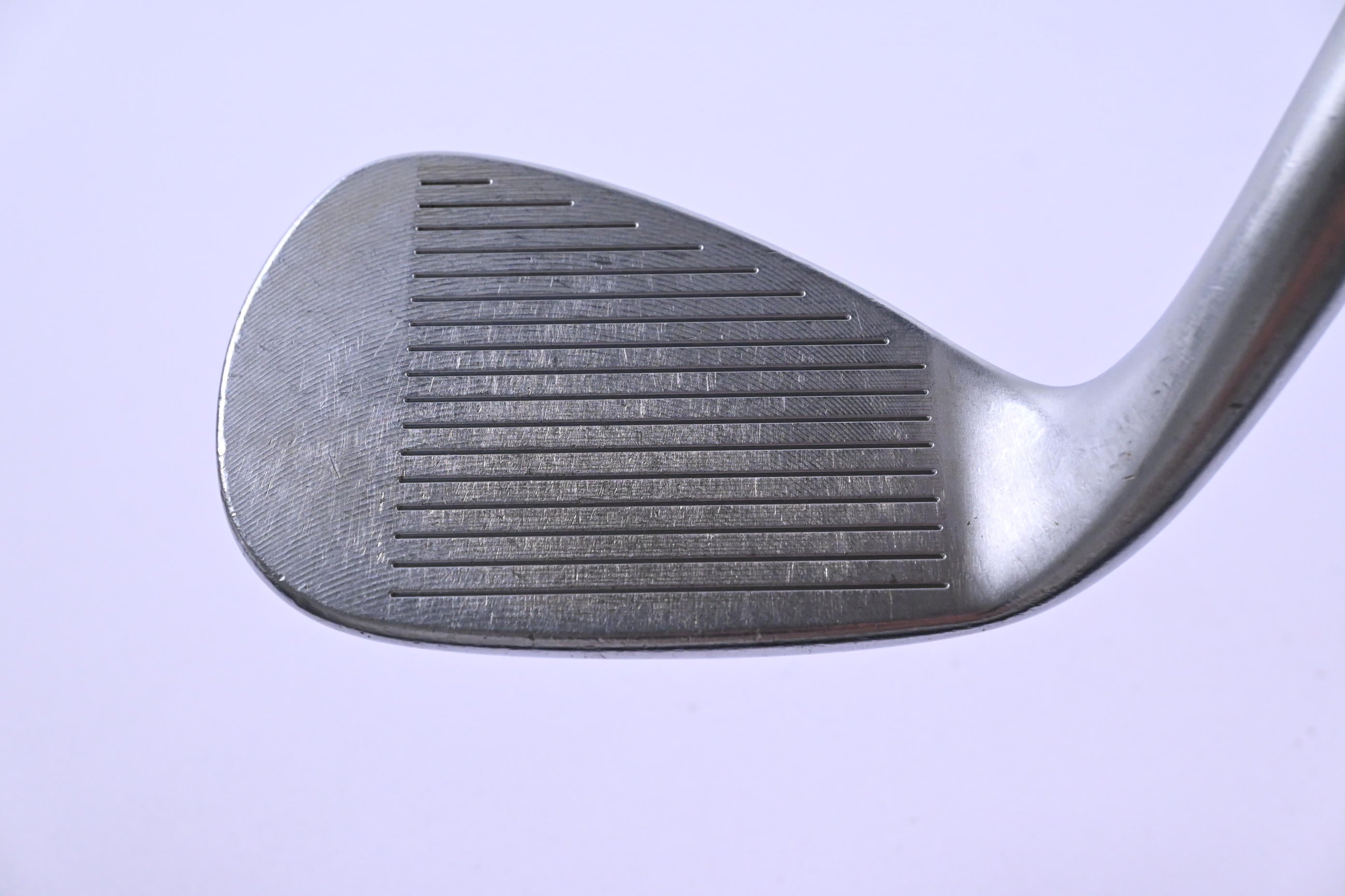 Cleveland CBX Pitching Wedge / 48 Degree / Senior Flex Tensei AV Black 55 Shaft