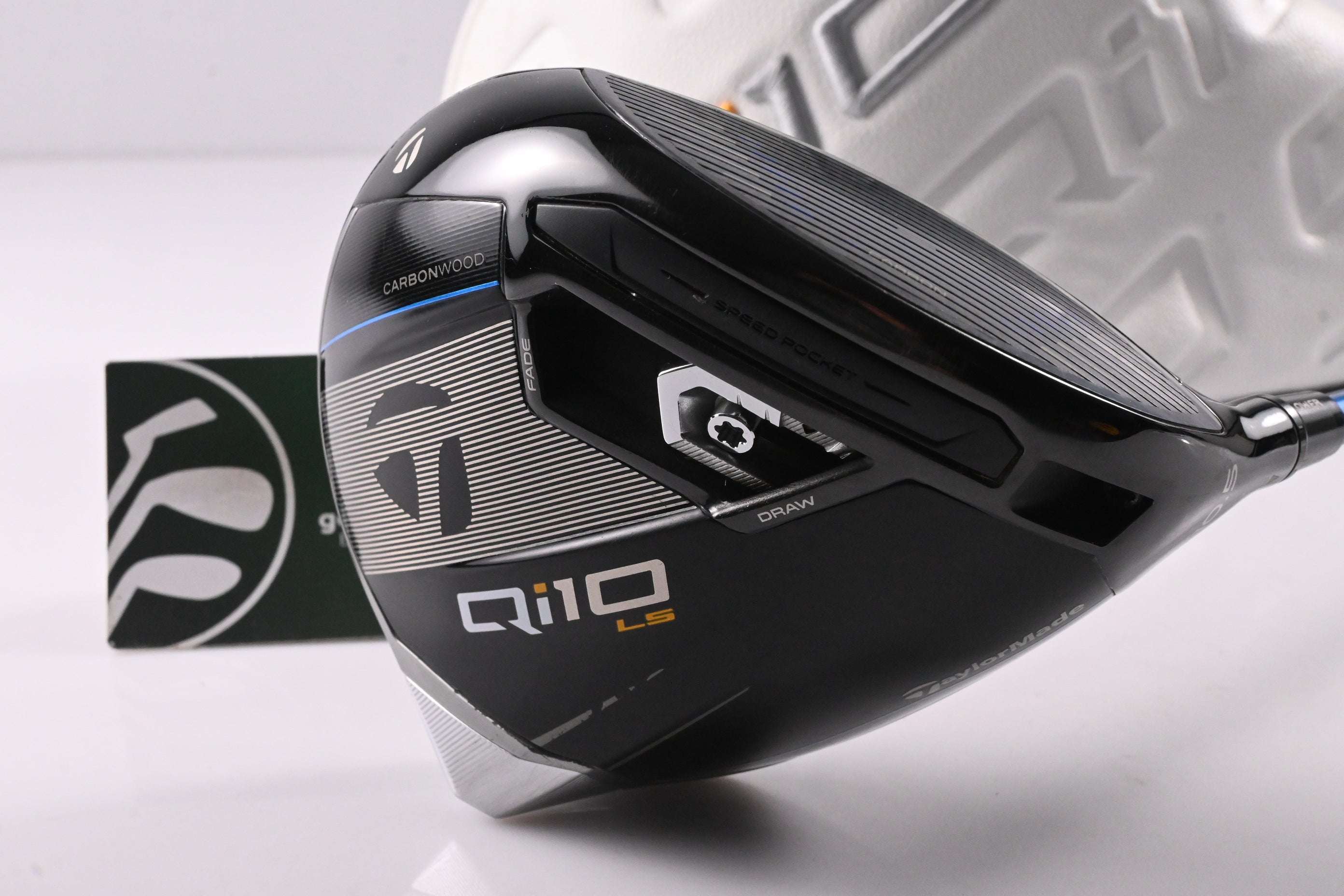 Taylormade Qi10 LS Driver / 10.5 Degree / Regular Flex Evenflow Riptide CB 50