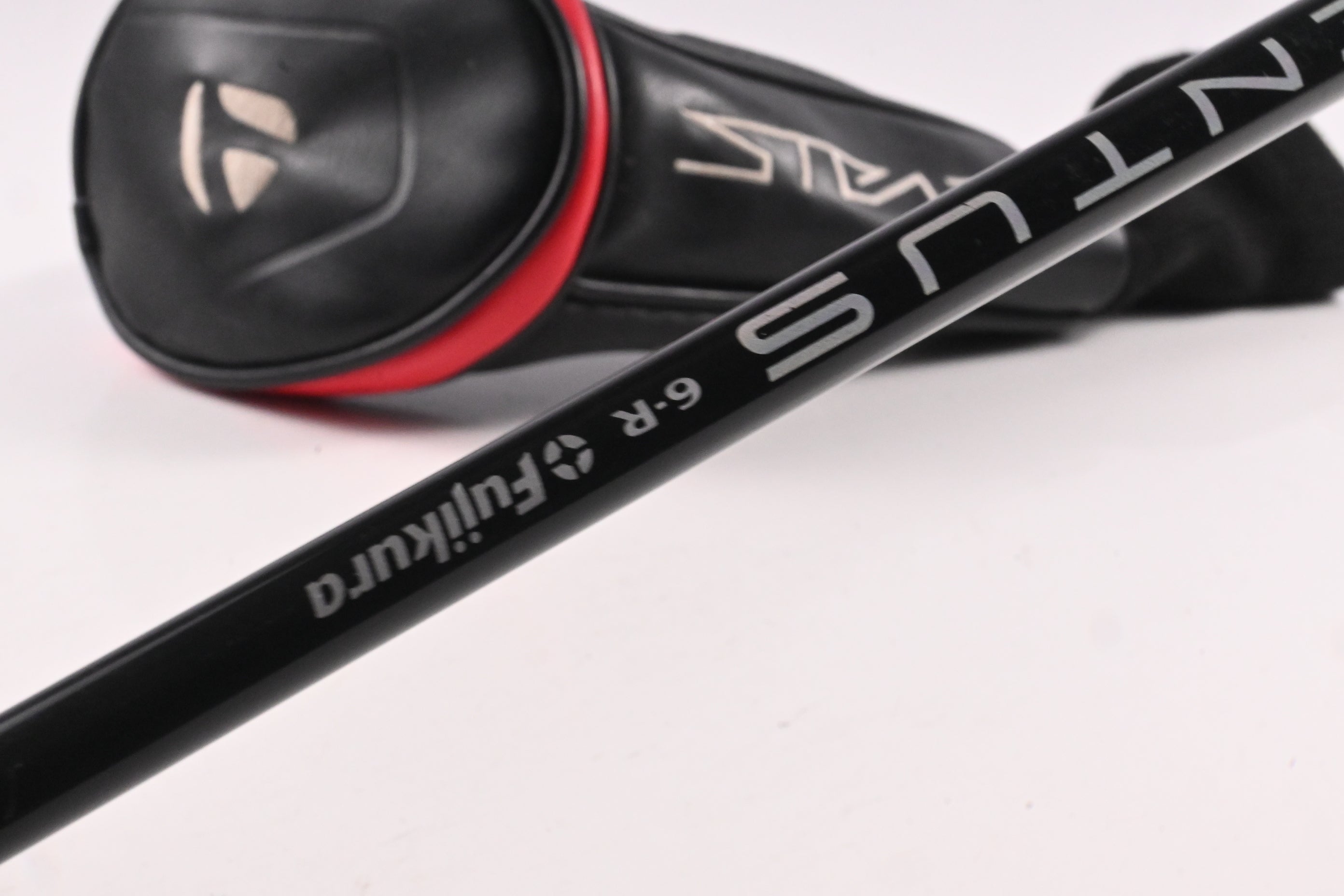 Taylormade Stealth #4 Hybrid / 22 Degree / Regular Flex Fujikura Ventus Red 6