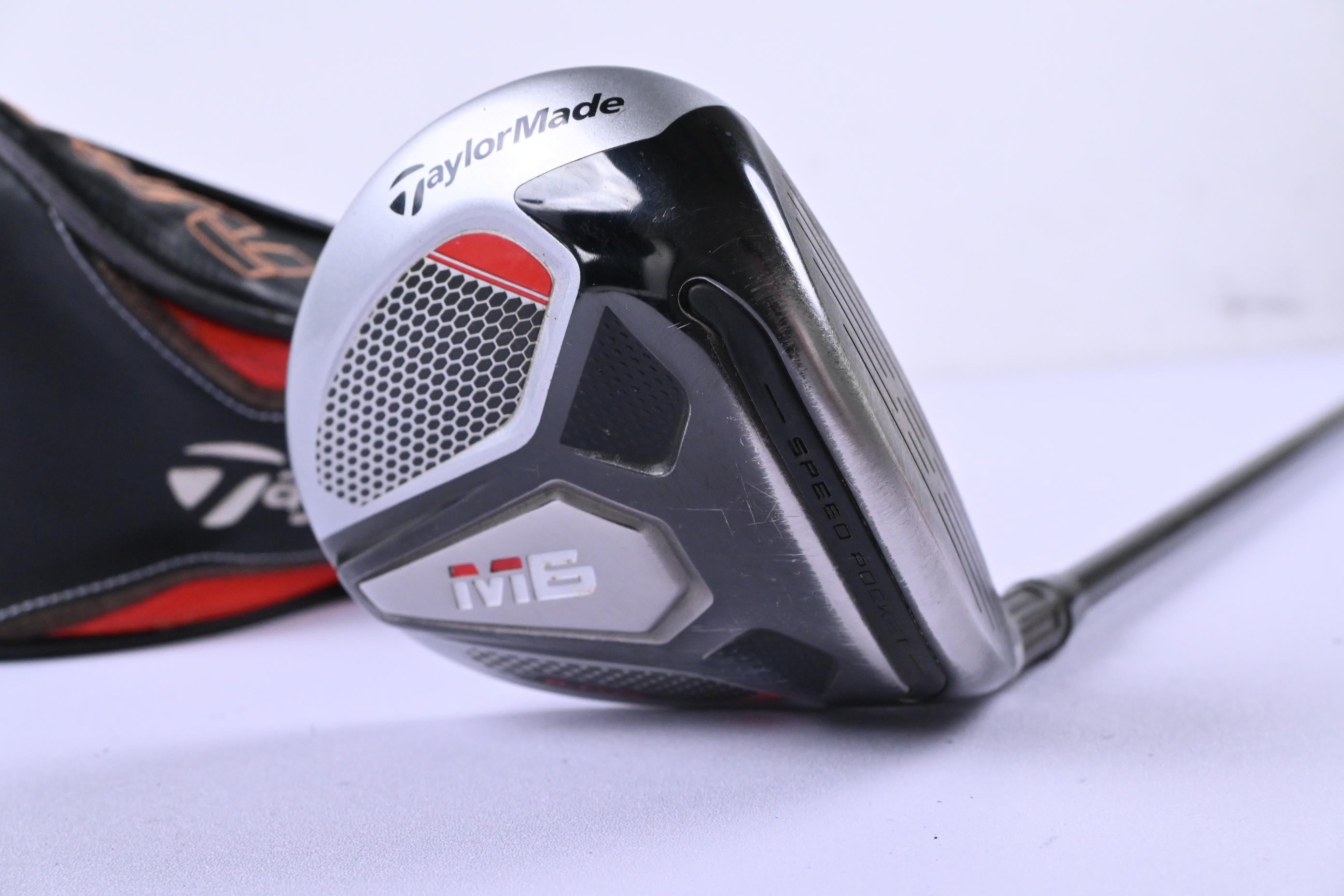 Taylormade M6 #3 Wood / 16 Degree / Regular Flex Fujikura Atmos Black 6 Shaft
