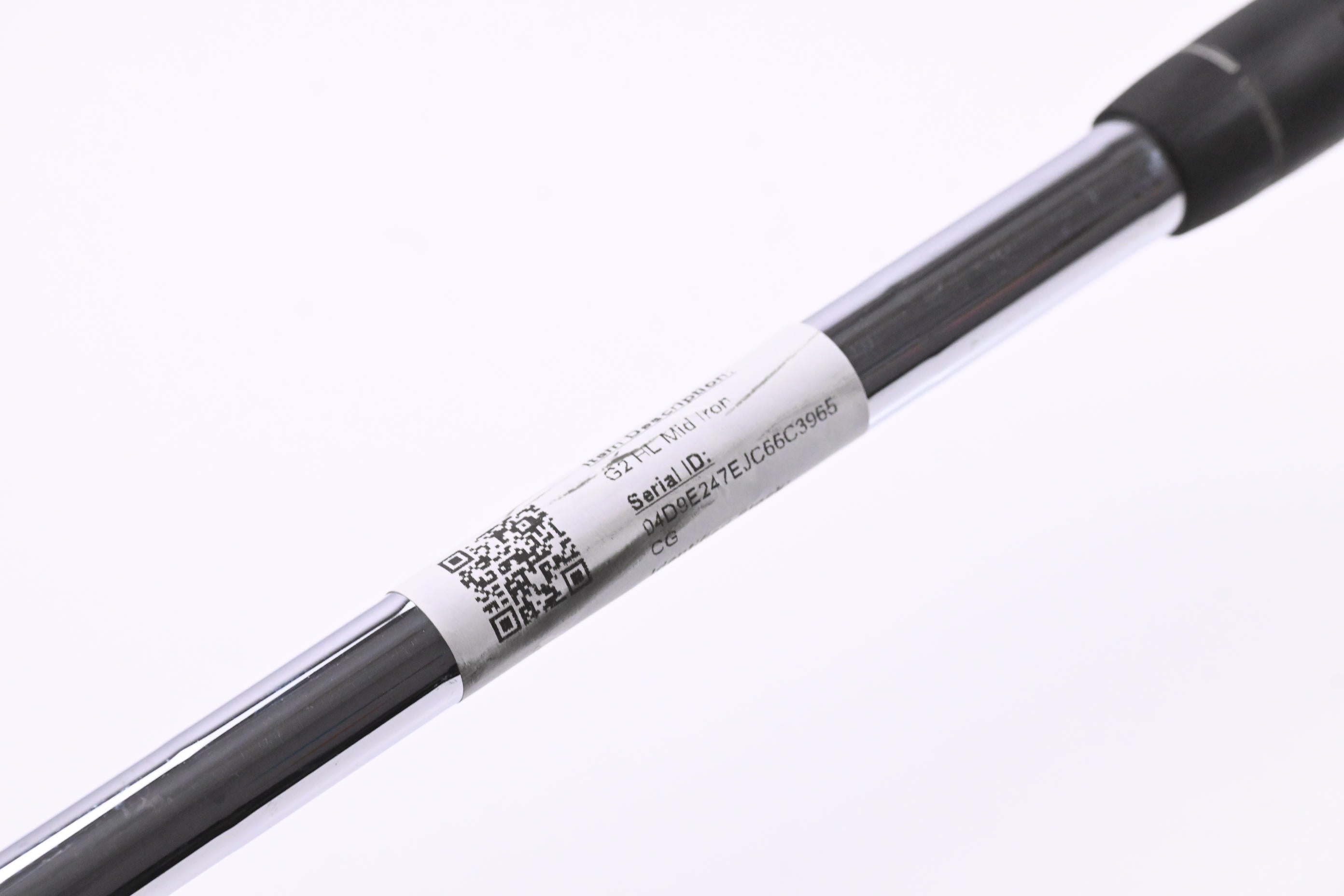 Ping G2 #7 Iron / 34.5 Degree / White Dot / Regular Flex Ping AWT Shaft