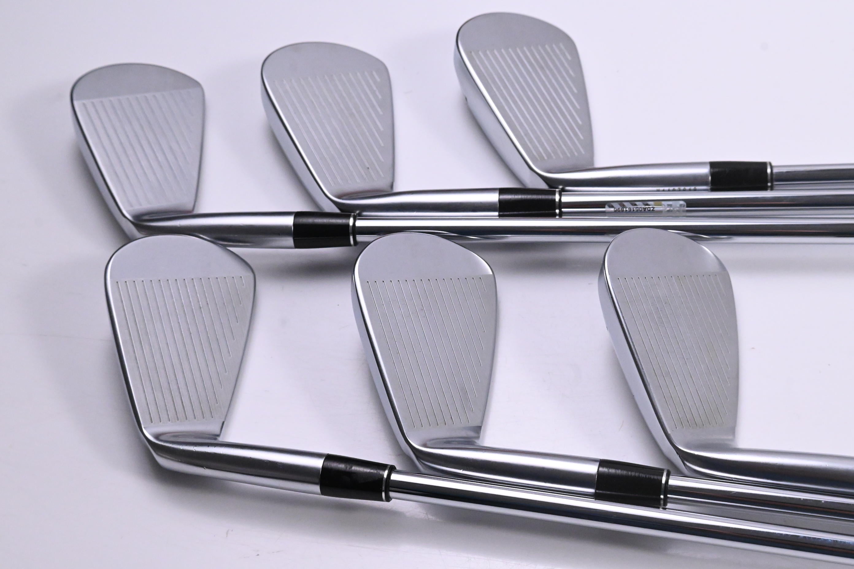 Srixon ZXi5 Irons / 5-PW / Regular Flex Dynamic Gold Mid 100 R300 Shafts