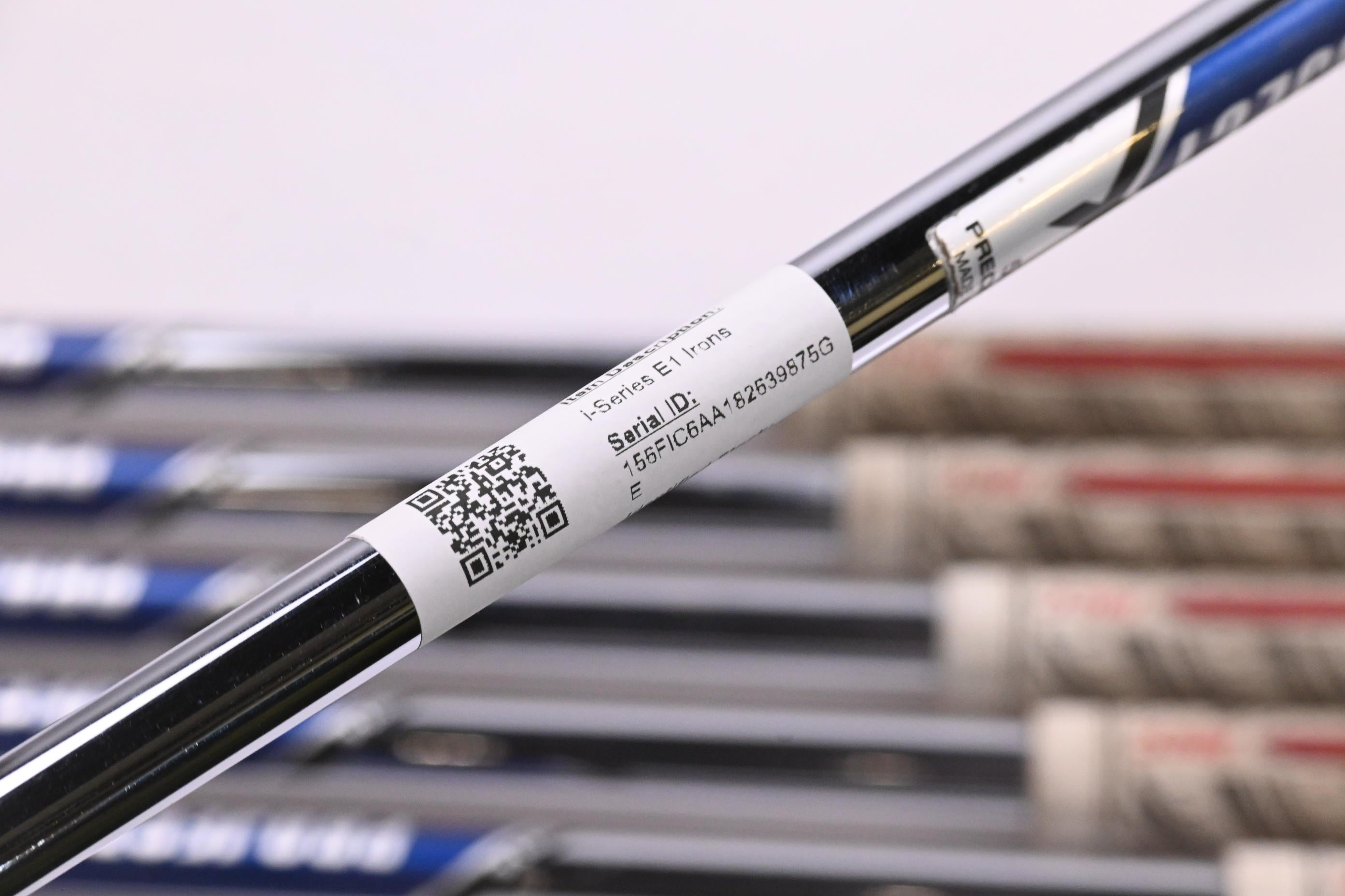 Ping i-Series E1 Irons / 5-PW / Blue Dot / Regular Flex Project X Shafts