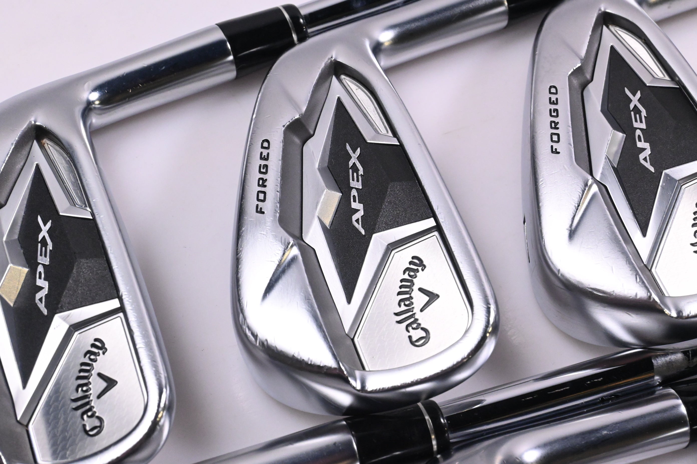 Callaway Apex 19 Irons / 5-PW / Regular Flex Elevate 65 Shafts