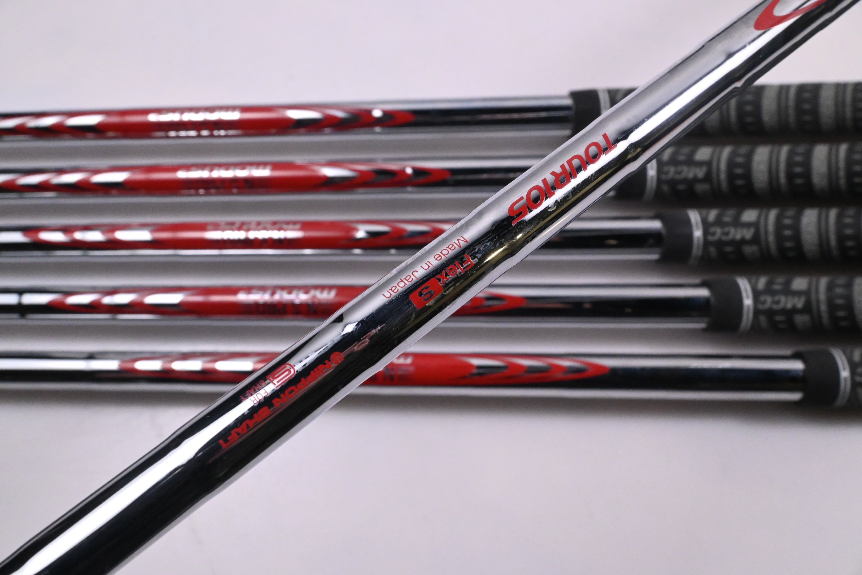 Mizuno JPX 925 Forged Irons / 5-PW / Stiff Flex N.S.Pro Modus³ Tour 105 Shafts