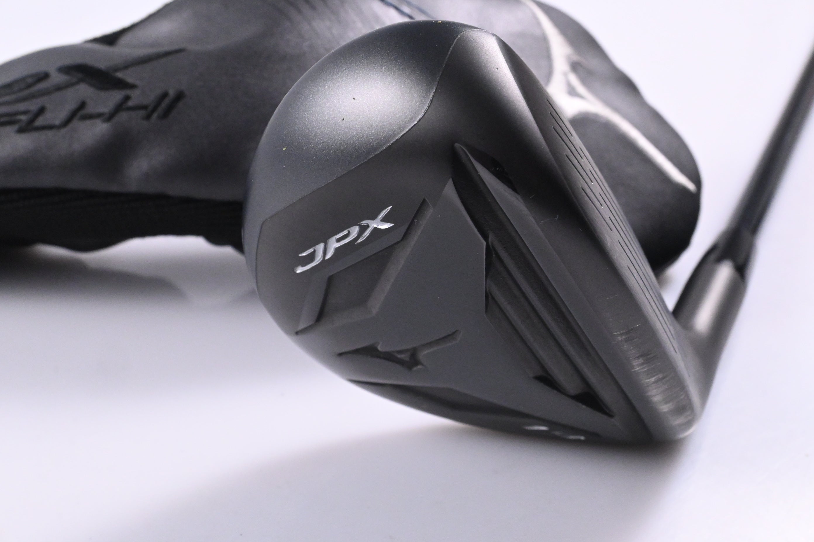 Mizuno JPX 925 Fli-Hi #3 Hybrid / 19 Degree Regular Flex UST Recoil Dart 60 Shaft