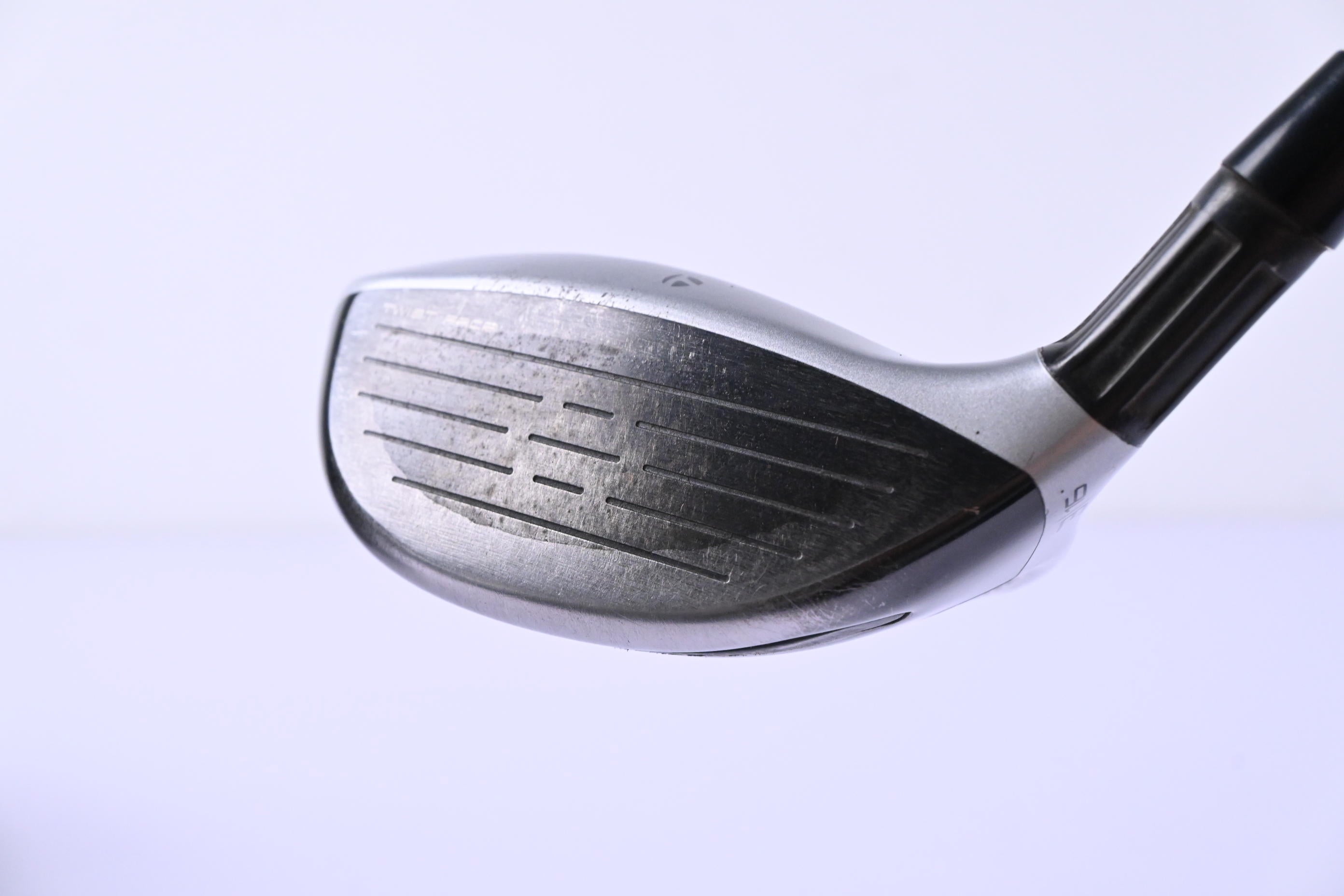 Taylormade M6 #3 Wood / 16 Degree / Regular Flex Fujikura Atmos Black 6 Shaft