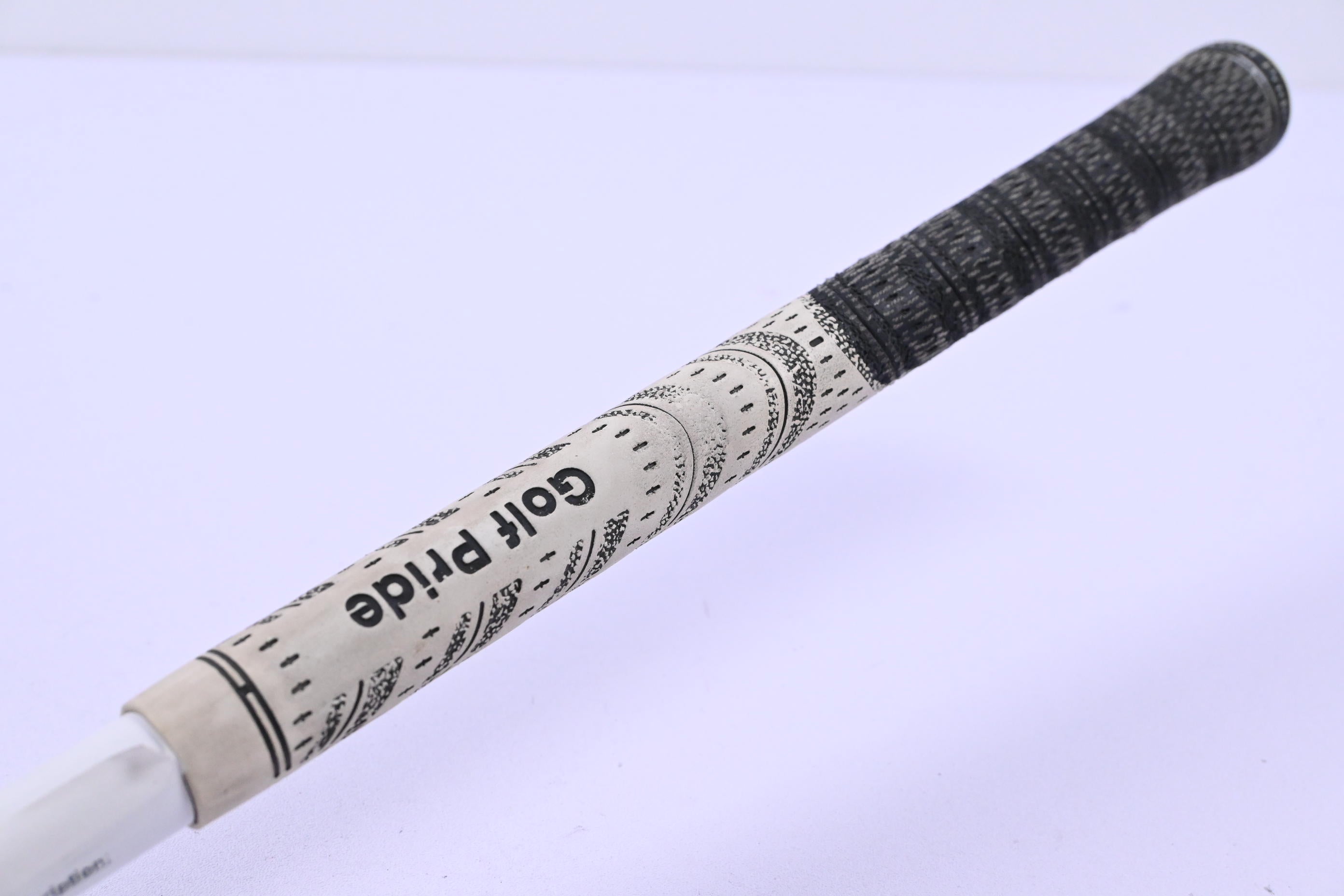 Cleveland CBX Pitching Wedge / 48 Degree / Senior Flex Tensei AV Black 55 Shaft