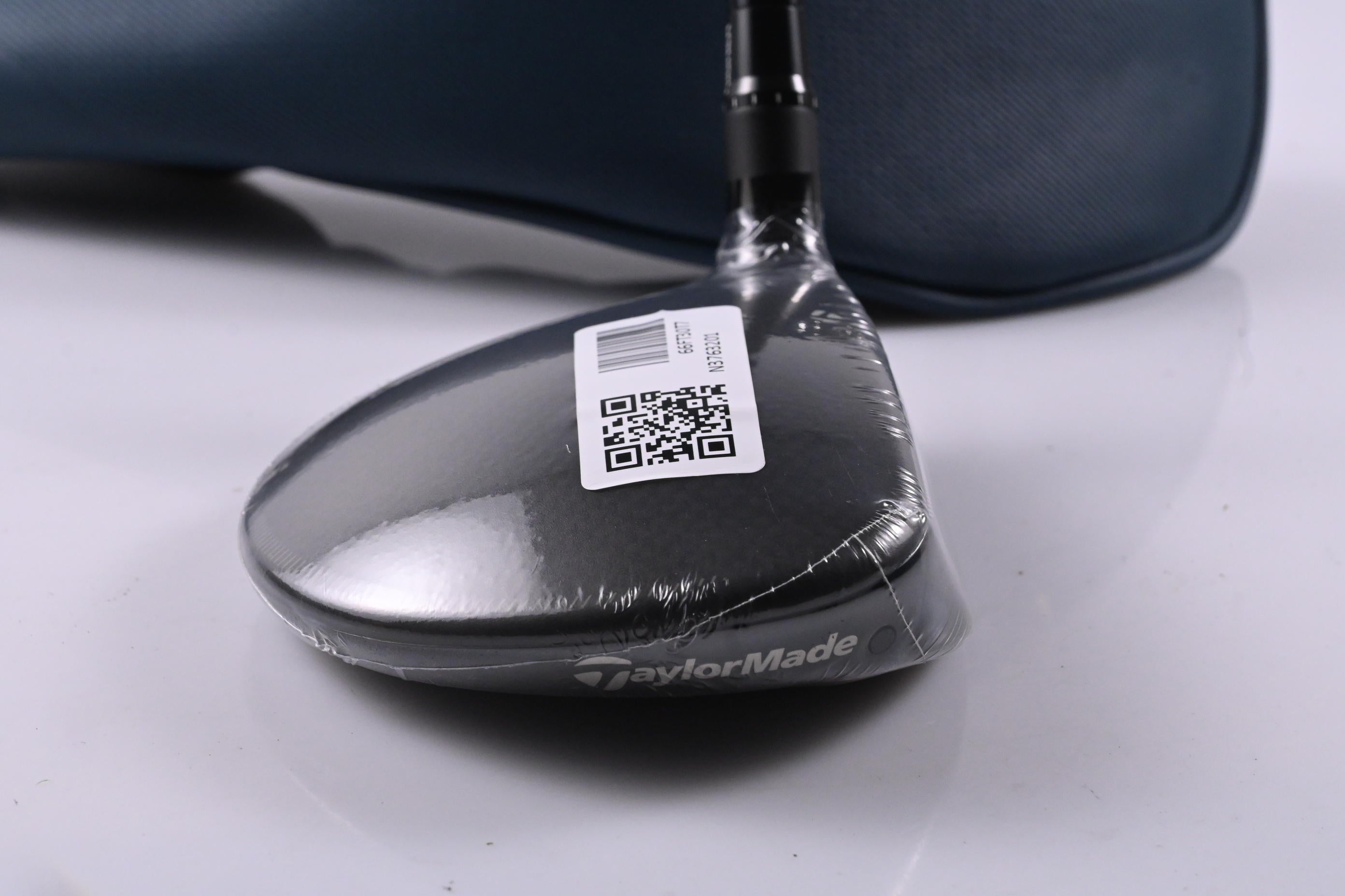 Taylormade Qi4D Max #5 Wood / 18 Degree / Stiff Flex Reax Blue 60 Shaft