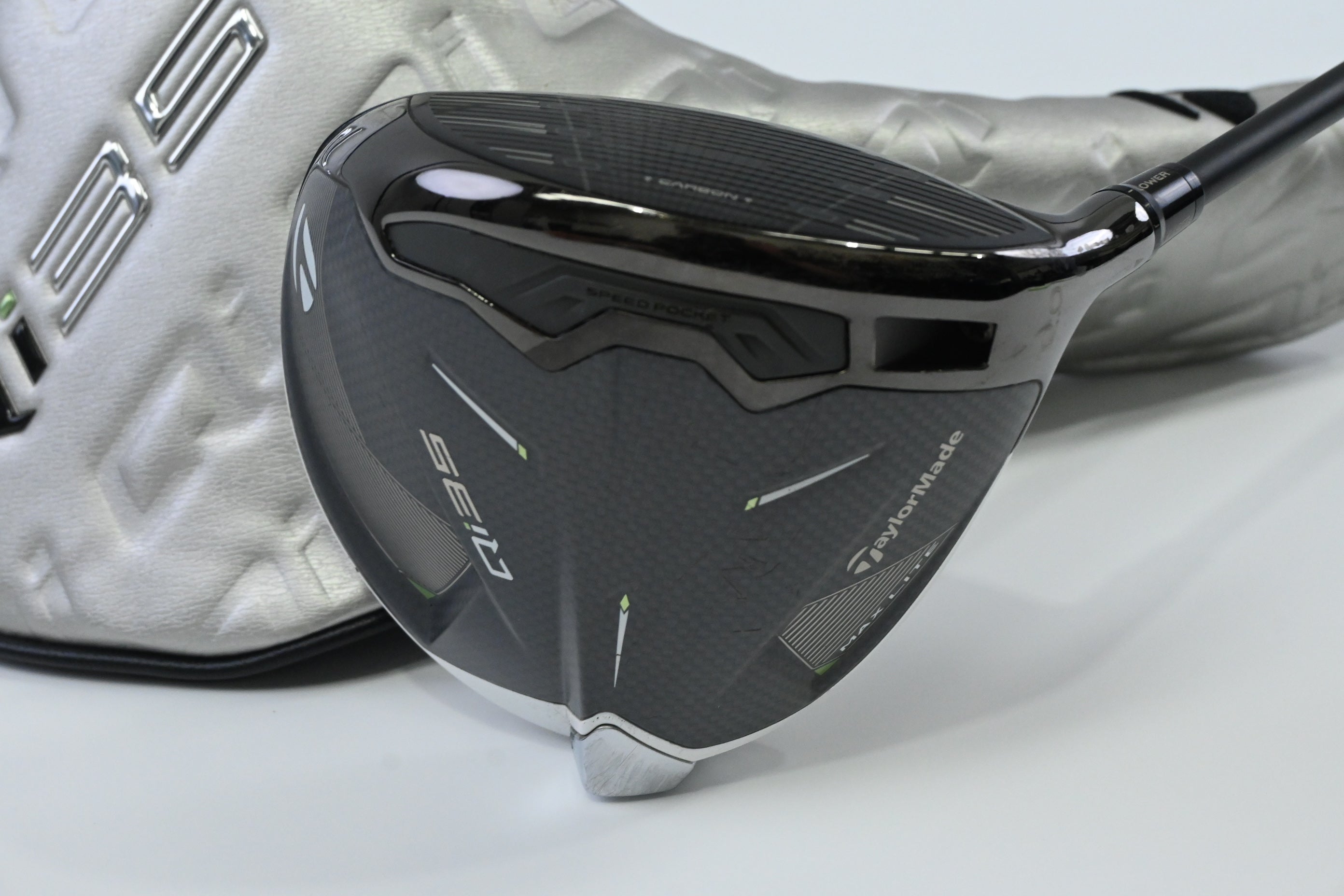 Taylormade Qi35 Max Lite Driver / 12 Degree / Senior Flex Vanquish 4 Shaft
