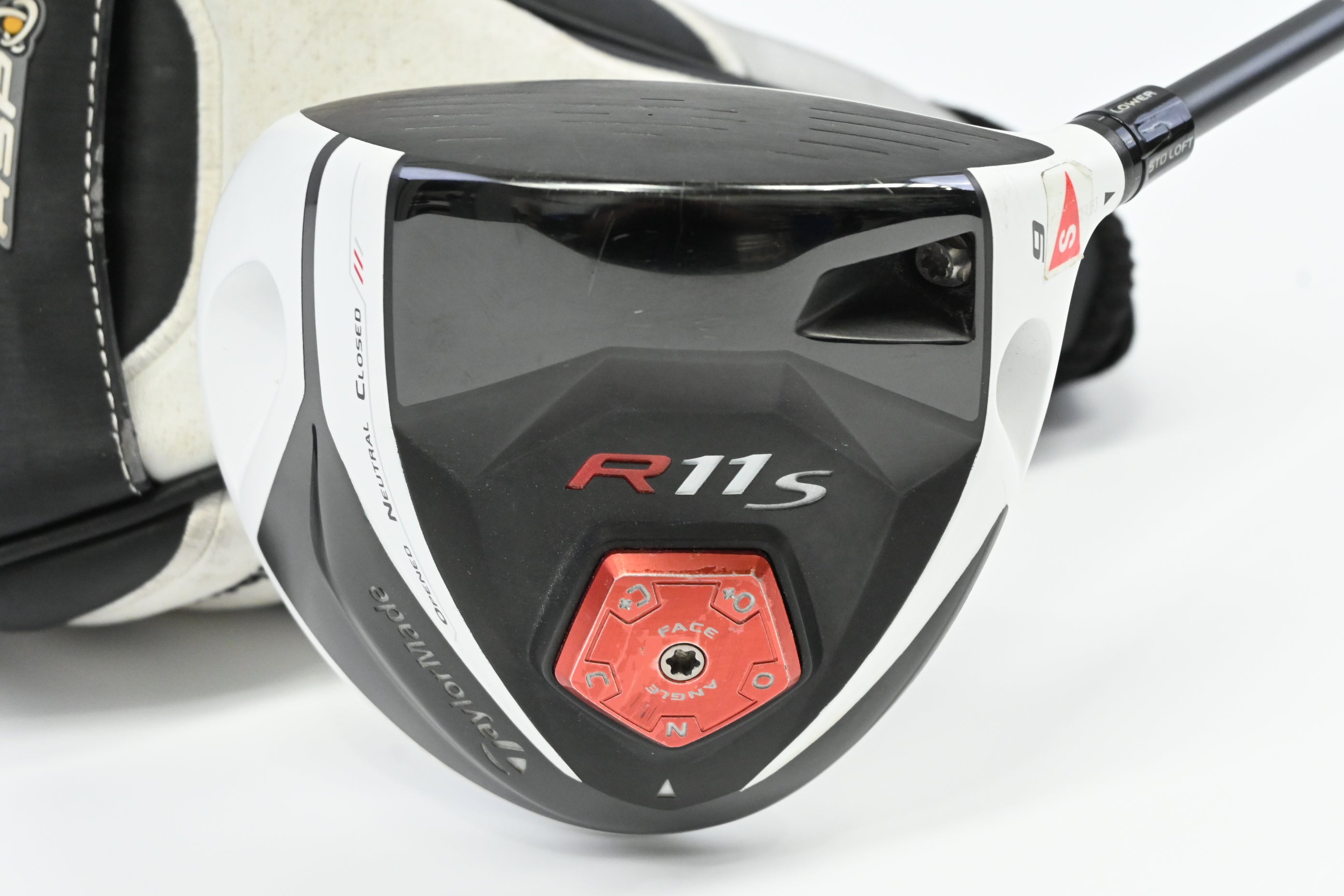 Taylormade R11S Driver / 9 Degree / Regular Flex Aldila RIP Phenom 60 Shaft