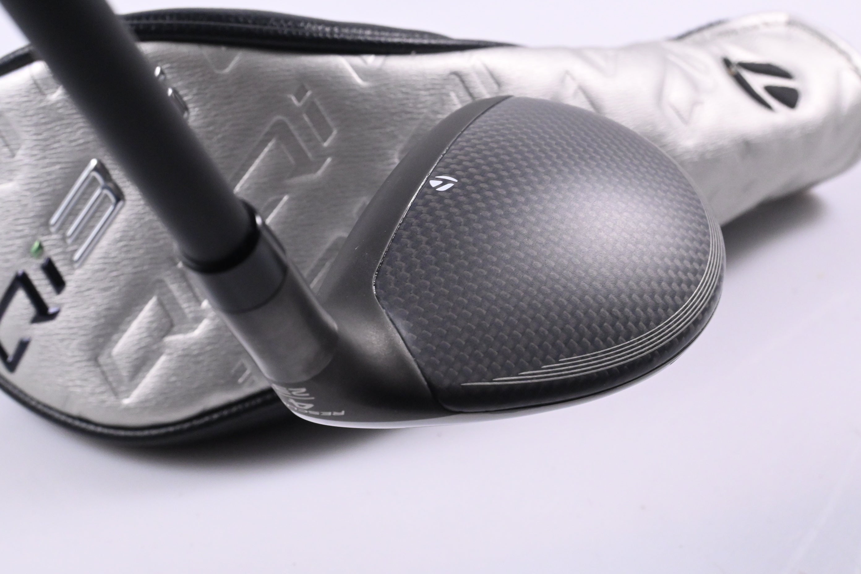Taylormade Qi35 Max Lite #4 Hybrid / 23 Degree / Regular Flex Vanquish 5 Shaft
