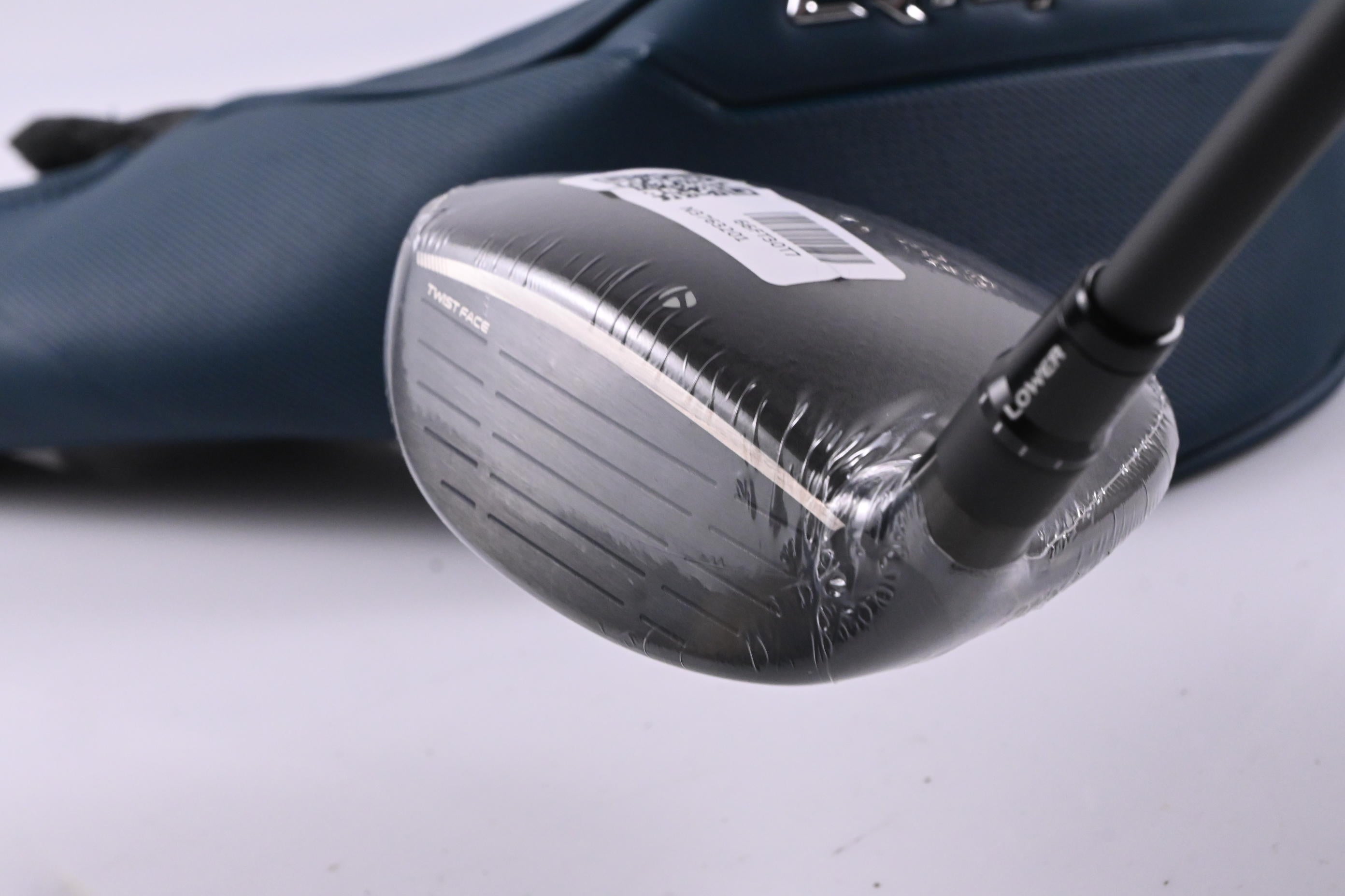 Taylormade Qi4D Max #5 Wood / 18 Degree / Stiff Flex Reax Blue 60 Shaft