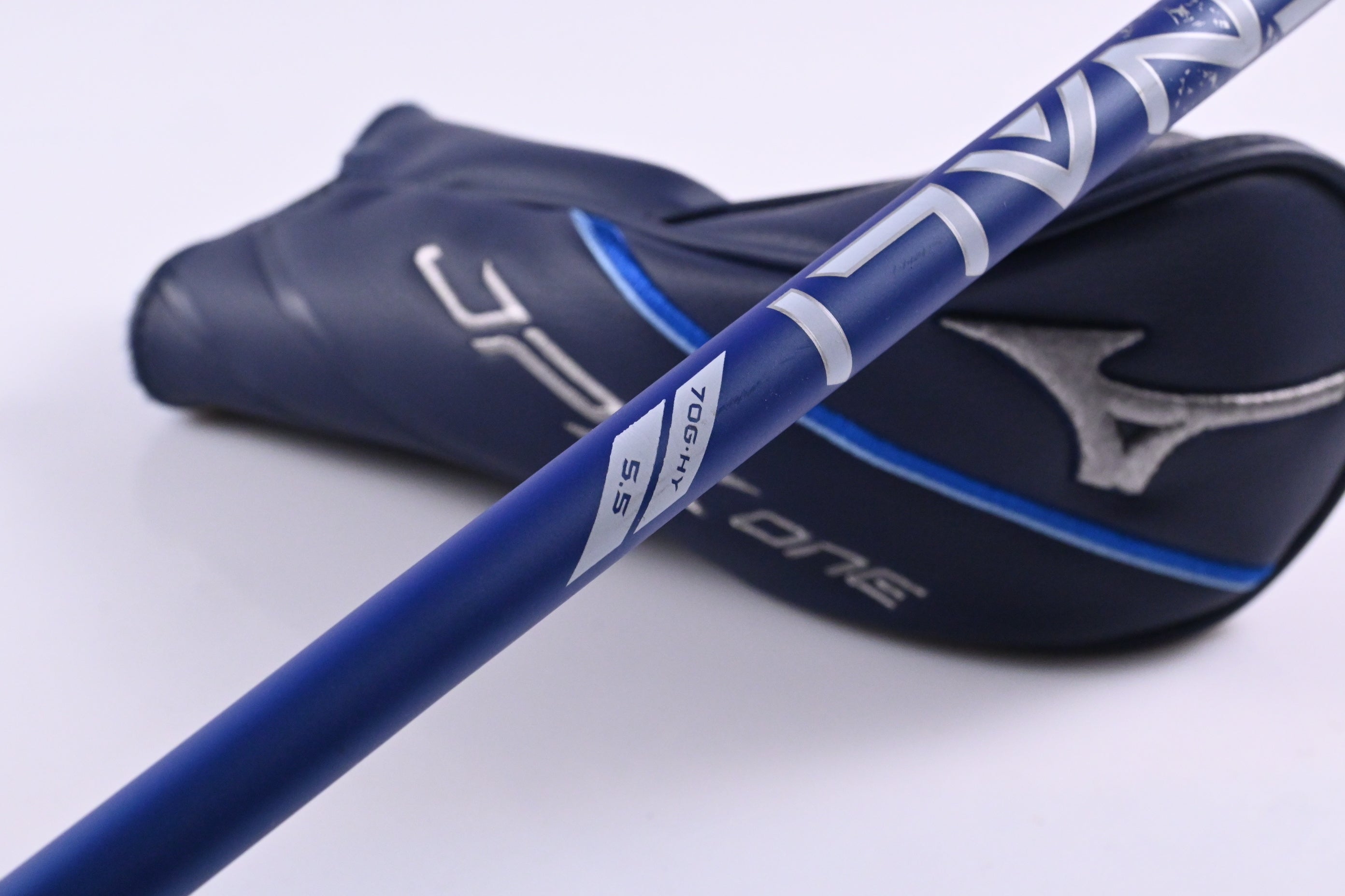 Mizuno JPX One #3 Hybrid / 19 Degree / Regular Flex Denali Frost Blue 70  Shaft