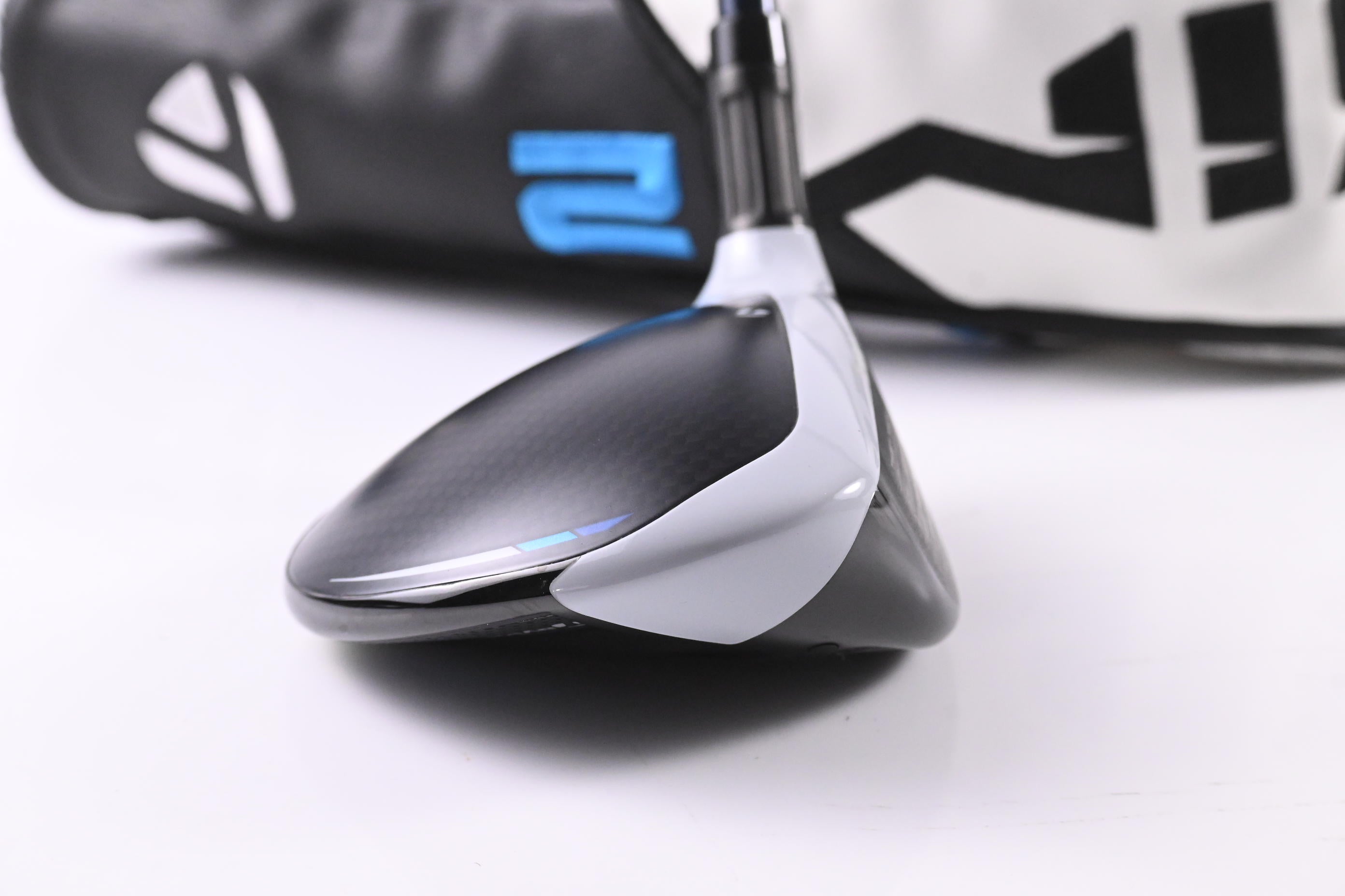 Taylormade SIM2 Max #5 Wood / 18 Degree / Stiff Flex Fujikura Ventus Blue 6