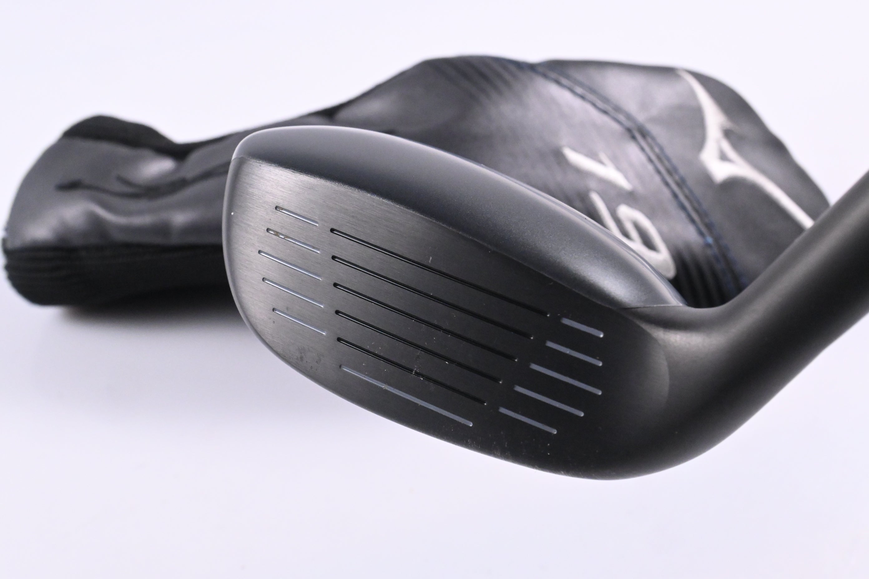 Mizuno JPX 925 Fli-Hi #3 Hybrid / 19 Degree Regular Flex UST Recoil Dart 60 Shaft