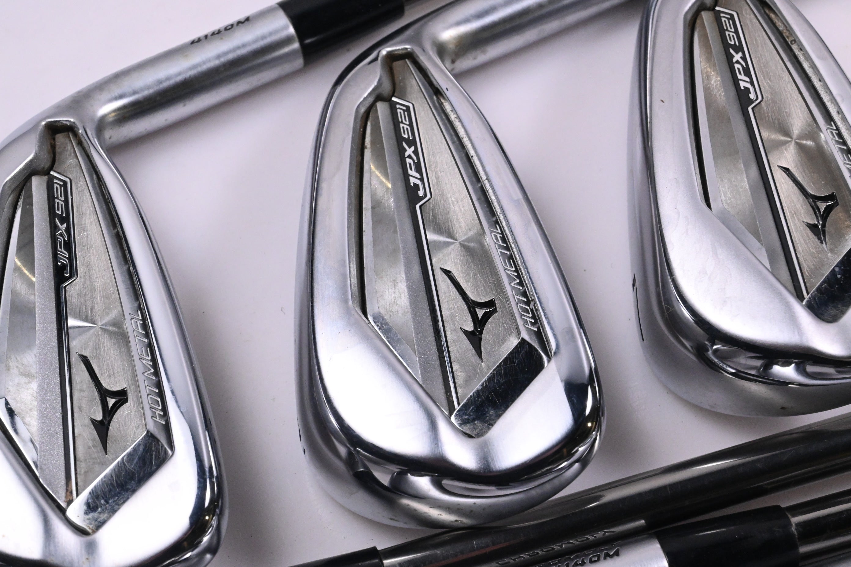Mizuno JPX 921 Hot Metal Irons / 5-PW+SW / Regular Flex UST Recoil ESX 460