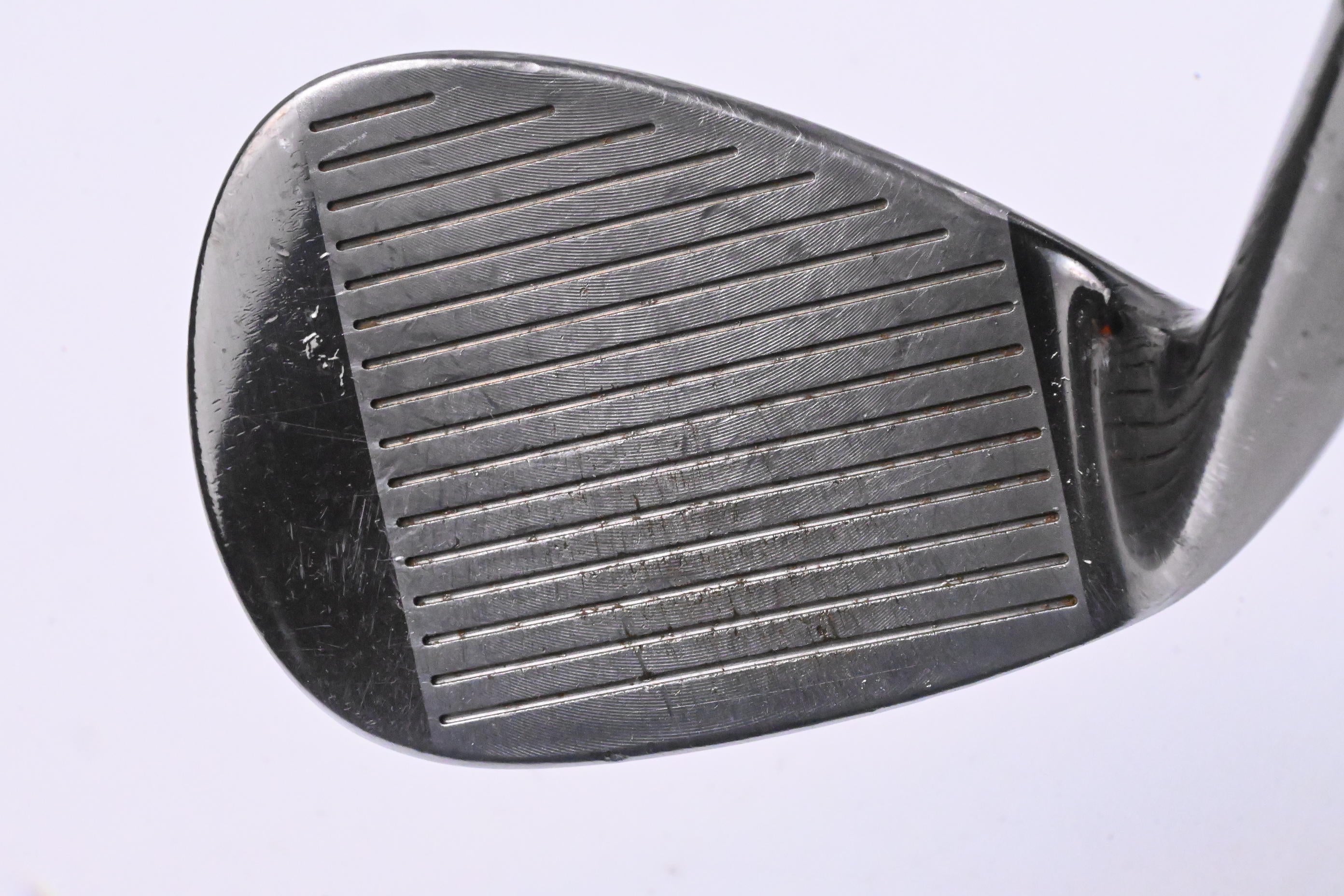 Snake Eyes 685BX Gap Wedge / 52 Degree / Regular Flex True Temper Black Gold