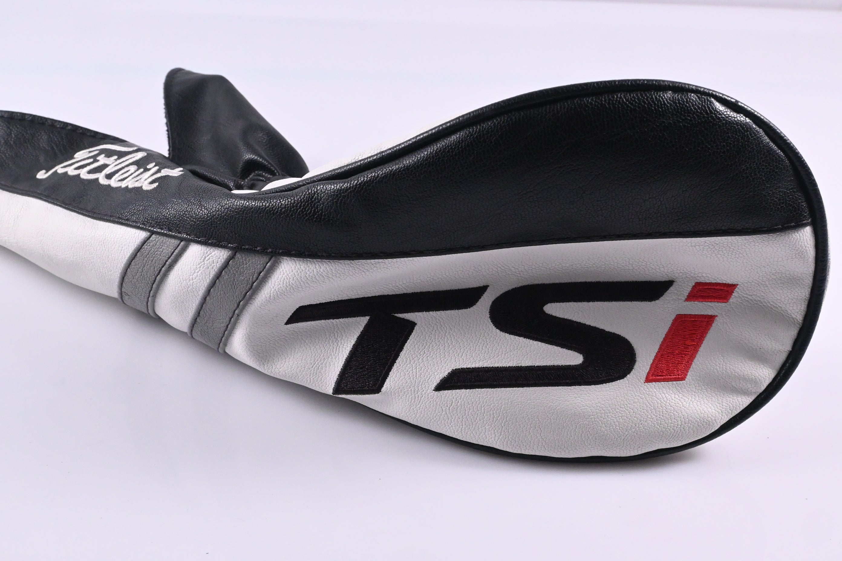 Titleist TSi3 Driver / 10 Degree / X-Flex Oban Devotion Reserve 65 Shaft