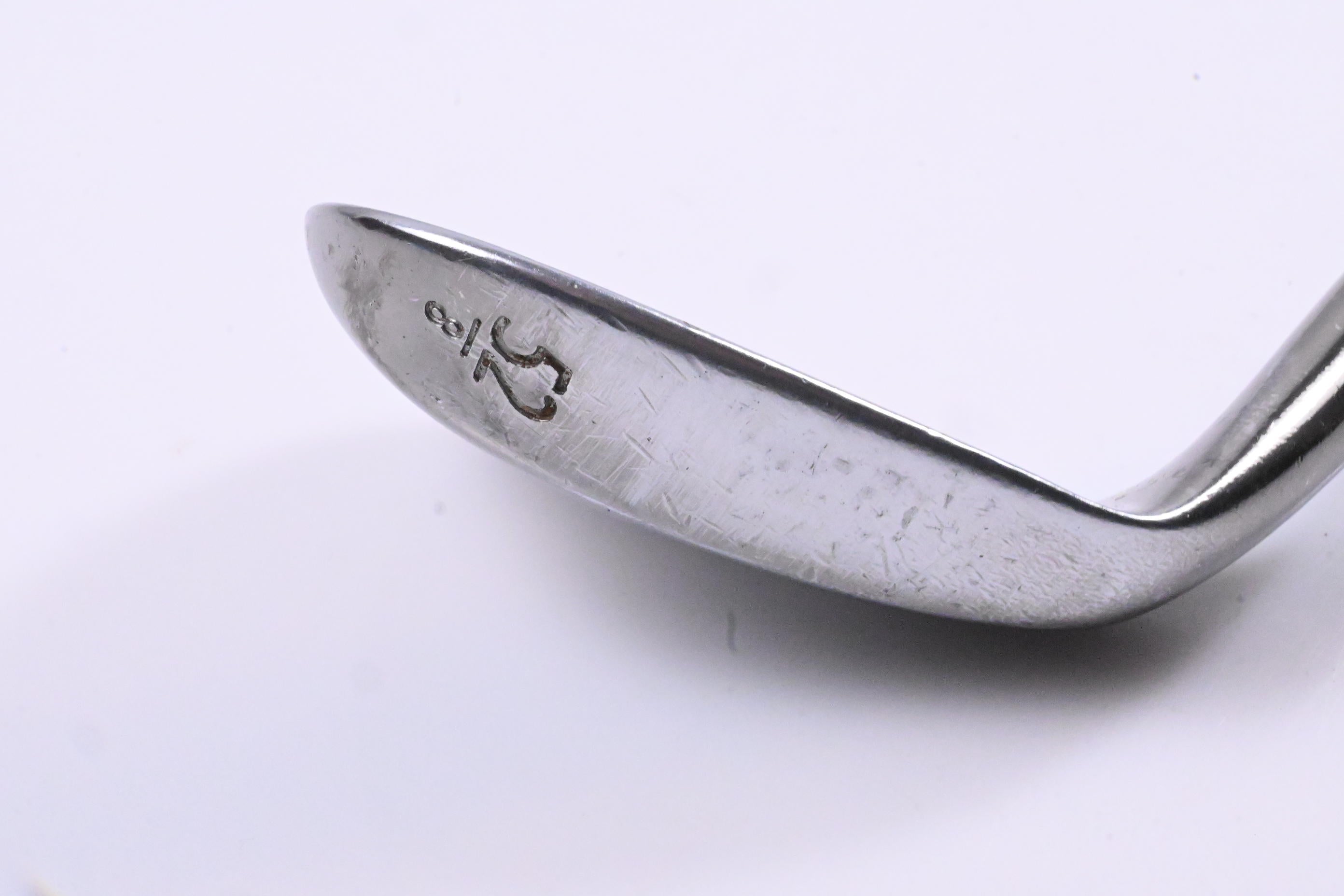 Snake Eyes 685BX Gap Wedge / 52 Degree / Regular Flex True Temper Black Gold